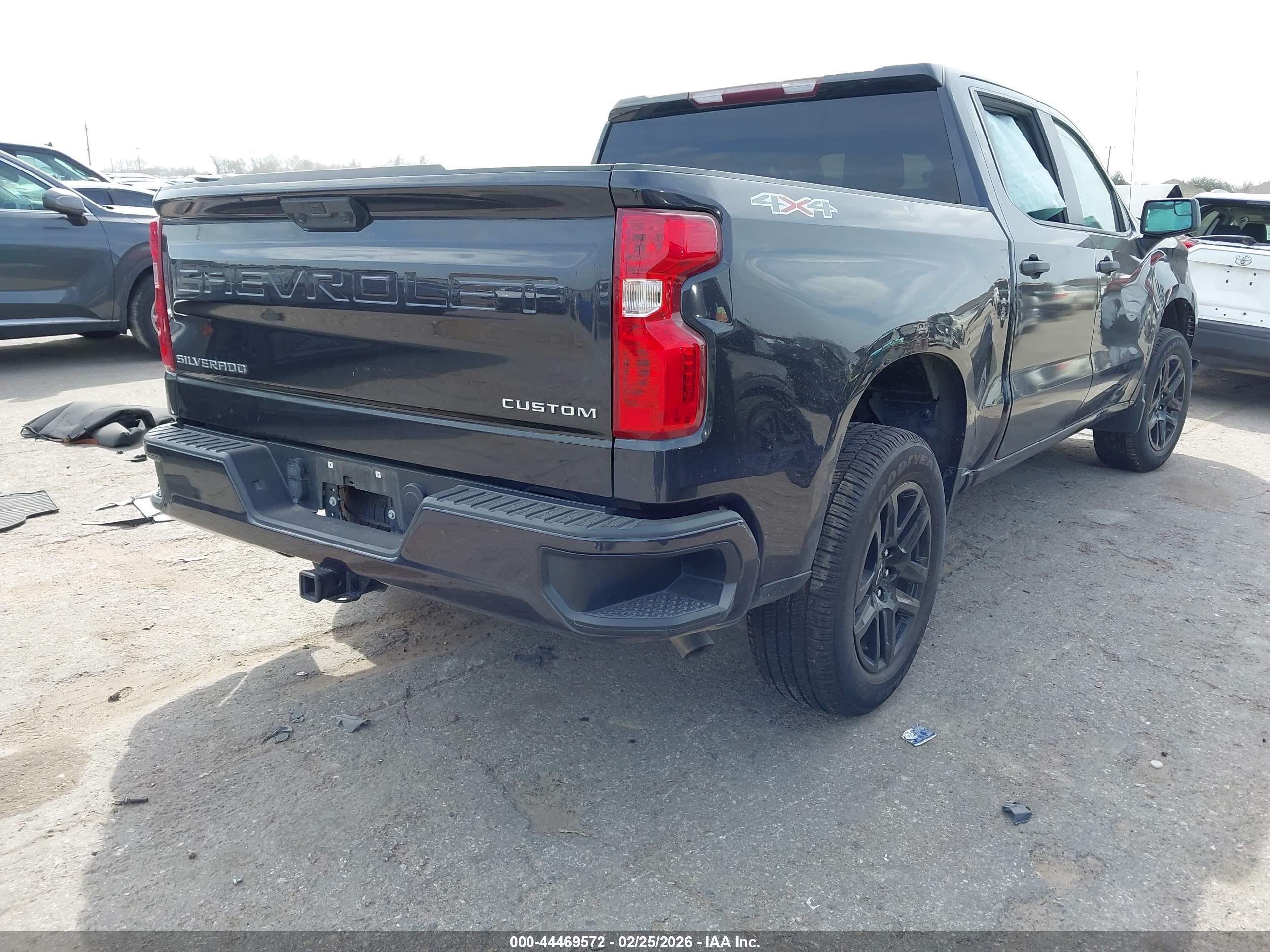 2022 Chevrolet Silverado 1500   Black vin: 1GCPDBEK6NZ634067