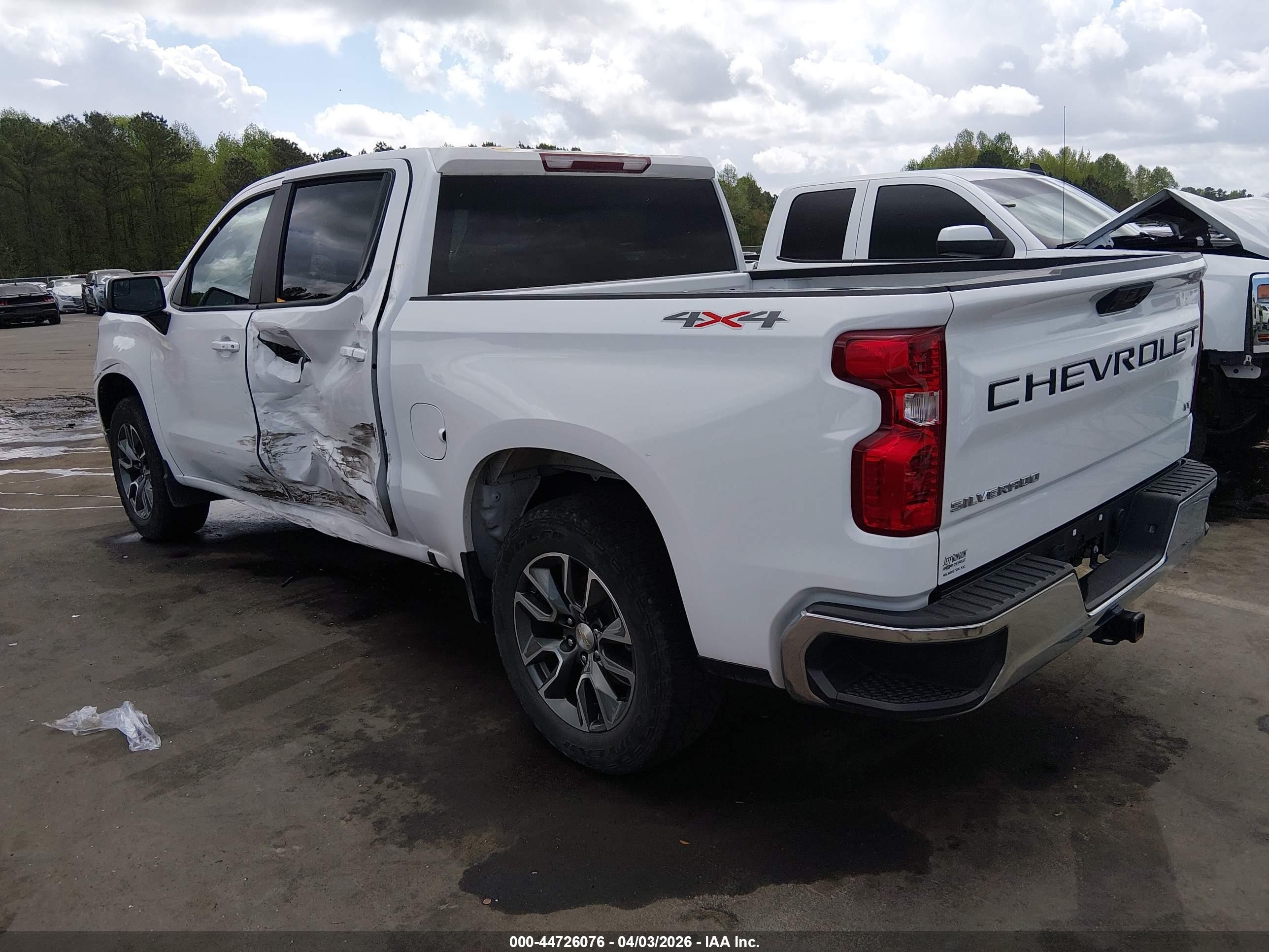 2023 Chevrolet Silverado 1500 4wd  Short Bed Lt With 2fl Белый vin: 1GCPDKEK0PZ120038