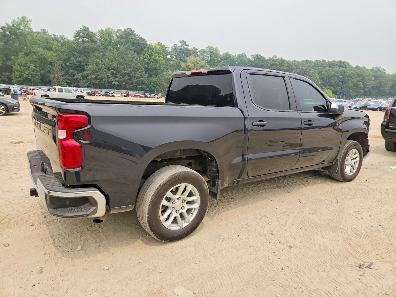 2024 Chevrolet Silverado K1500 Lt-l Black vin: 1GCPDKEKXRZ333176