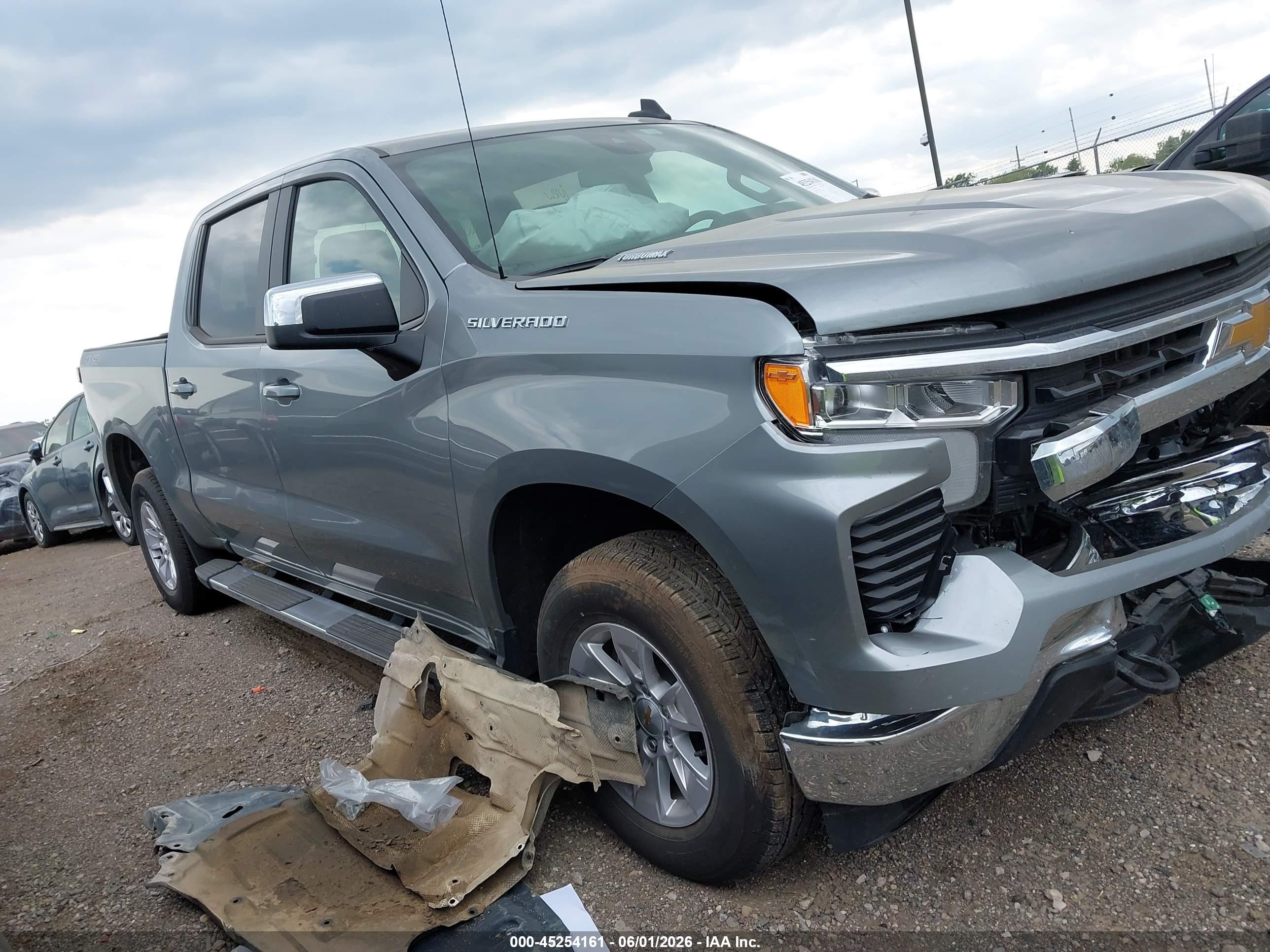 2026 Chevrolet Silverado 1500 4wd  Standard Bed Lt Gray vin: 1GCPKDEK3TZ244946