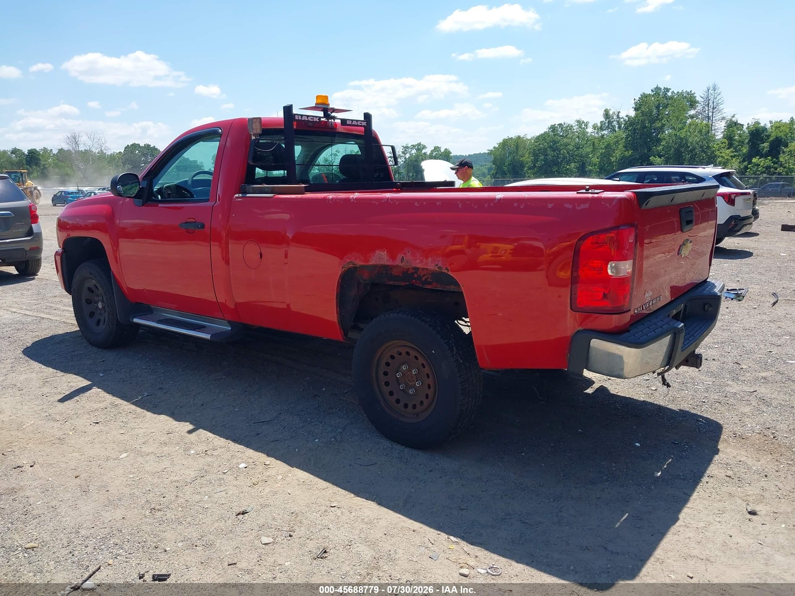 2010 Chevrolet Silverado 1500 Work Truck Red vin: 1GCPKPE0XAZ265595