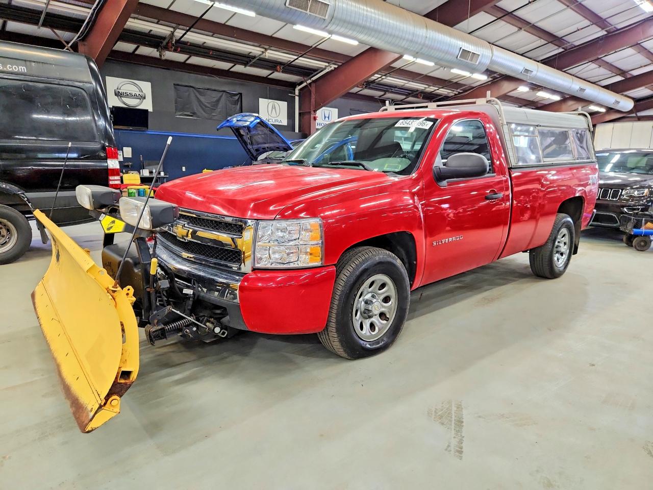 2010 Chevrolet Silverado K1500 Красный vin: 1GCPKPEA3AZ153973