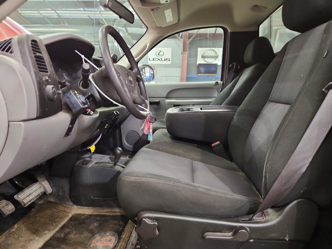 2010 Chevrolet Silverado K1500 Red vin: 1GCPKPEA3AZ153973