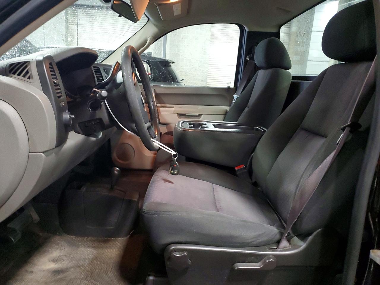 2010 Chevrolet Silverado K1500 Black vin: 1GCPKPEA5AZ258272