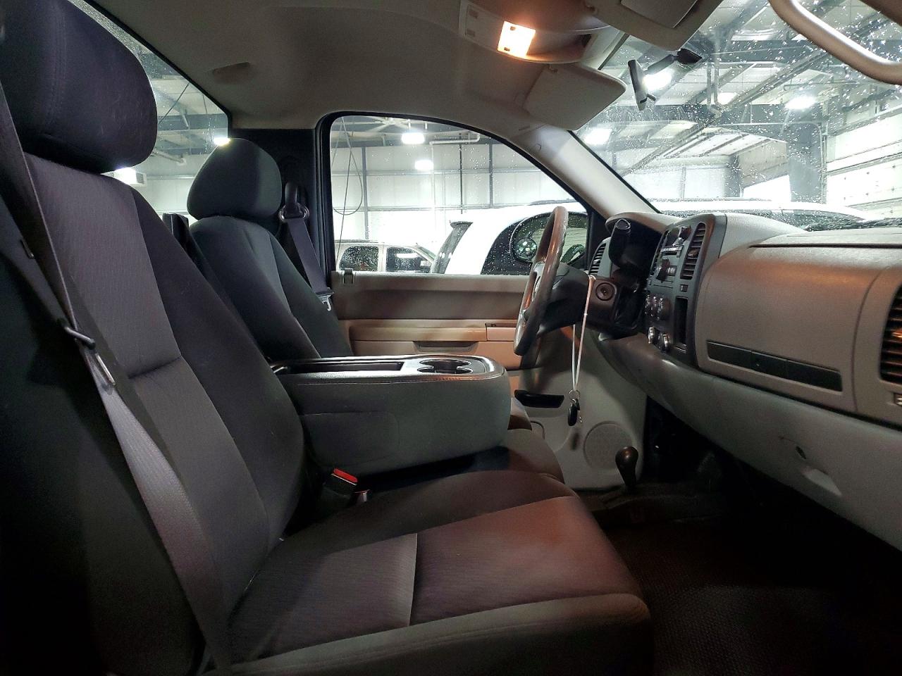 2010 Chevrolet Silverado K1500 Black vin: 1GCPKPEA5AZ258272