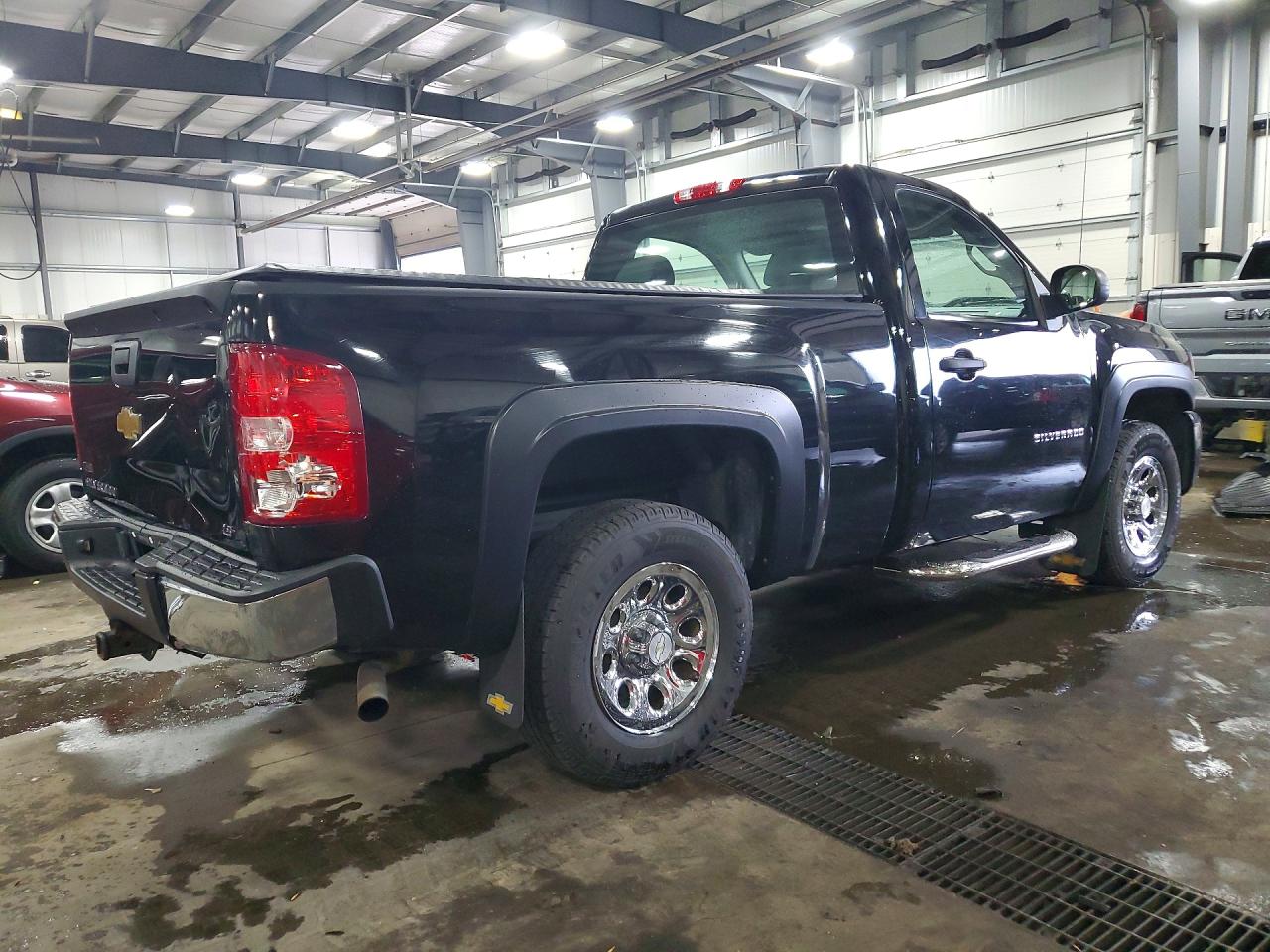 2010 Chevrolet Silverado K1500 Black vin: 1GCPKPEA5AZ258272
