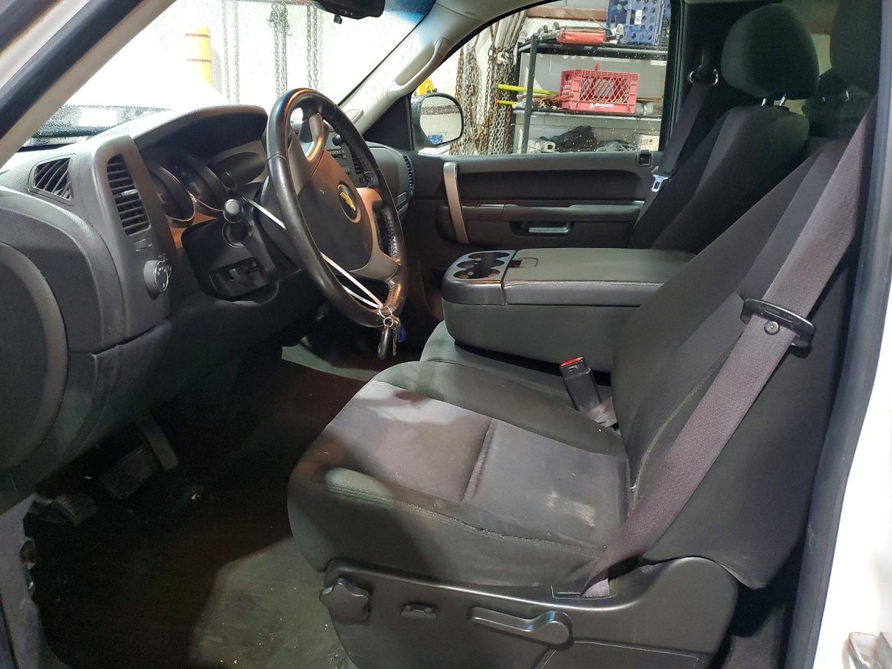 2010 Chevrolet Silverado K1500 Lt Белый vin: 1GCPKSE09AZ271116
