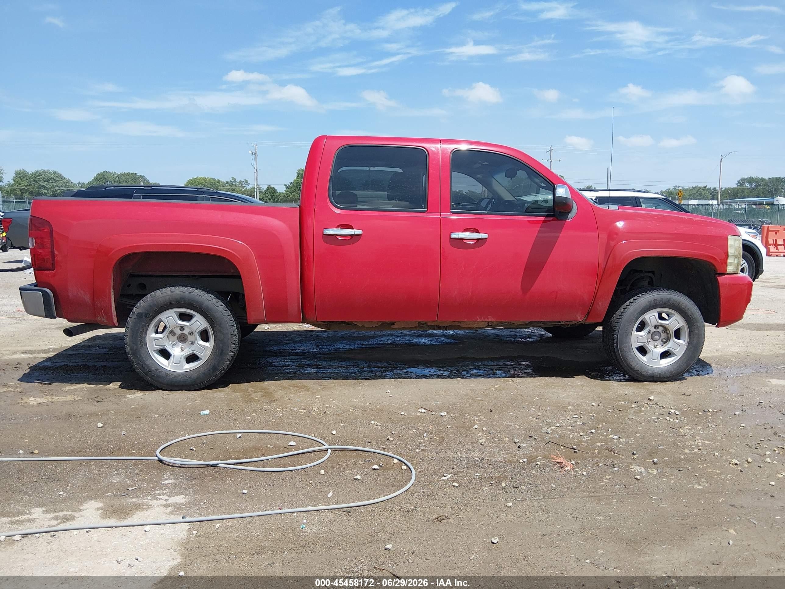 2011 Chevrolet Silverado 1500 Lt Red vin: 1GCPKSE30BF157664