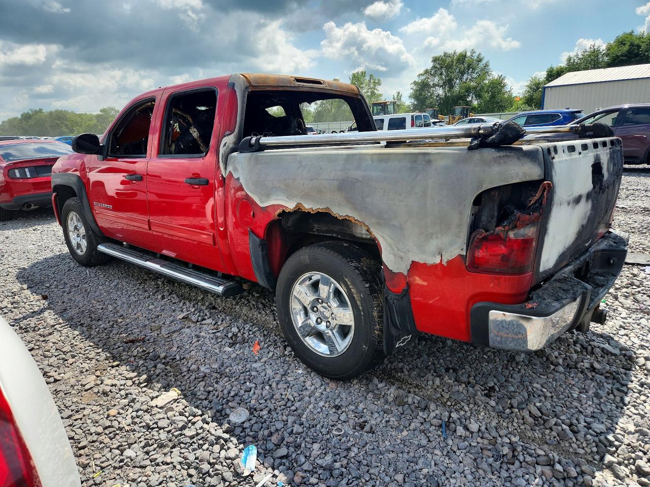 2011 Chevrolet Silverado K1500 Lt Красный vin: 1GCPKSE32BF156144