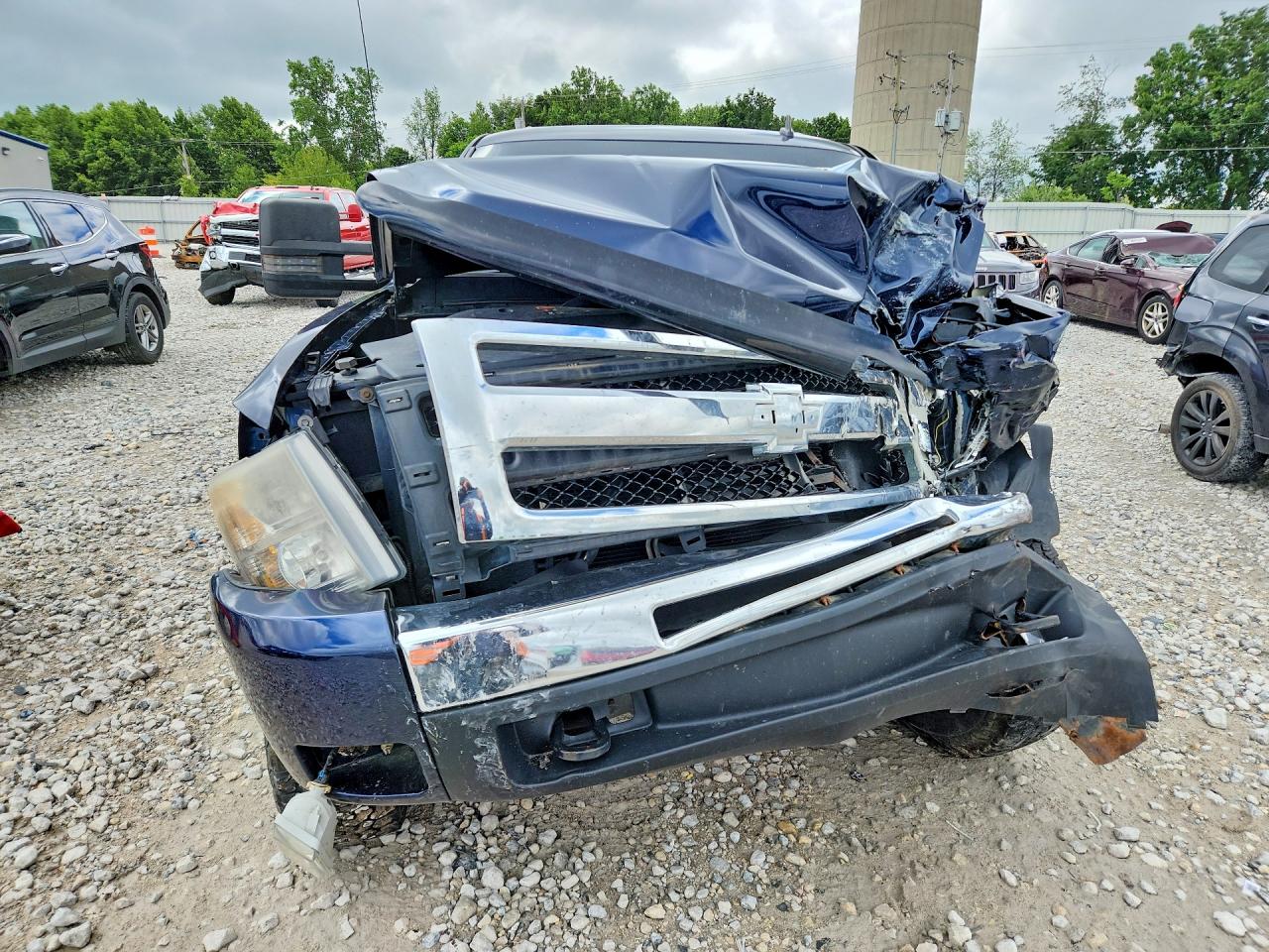 2011 Chevrolet Silverado K1500 Lt Blue vin: 1GCPKSE32BF209909