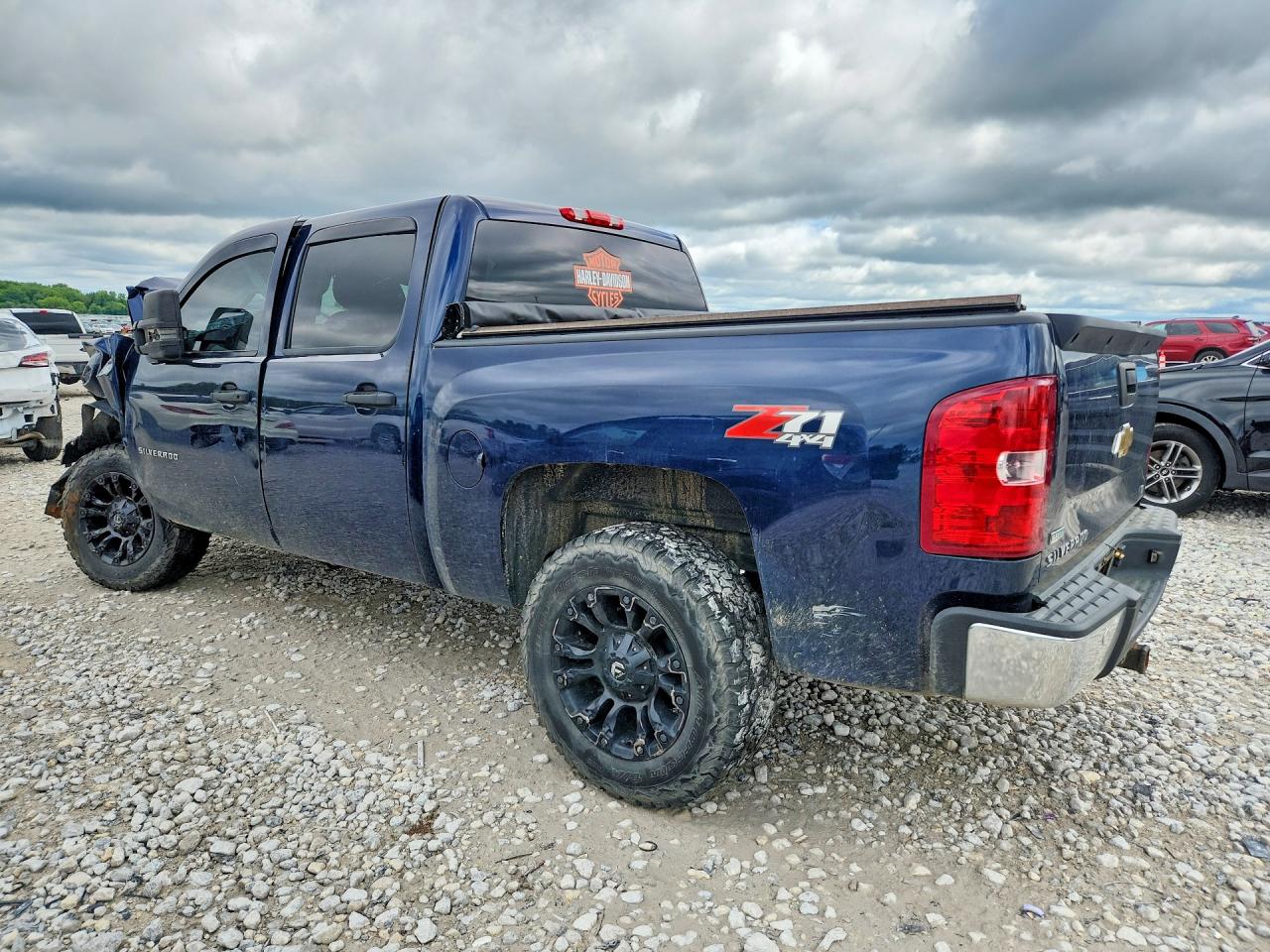 2011 Chevrolet Silverado K1500 Lt Blue vin: 1GCPKSE32BF209909