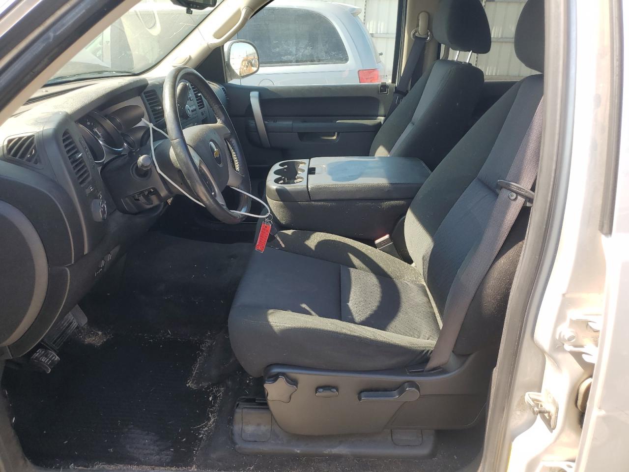 2011 Chevrolet Silverado K1500 Lt Серебряный vin: 1GCPKSE34BF160633