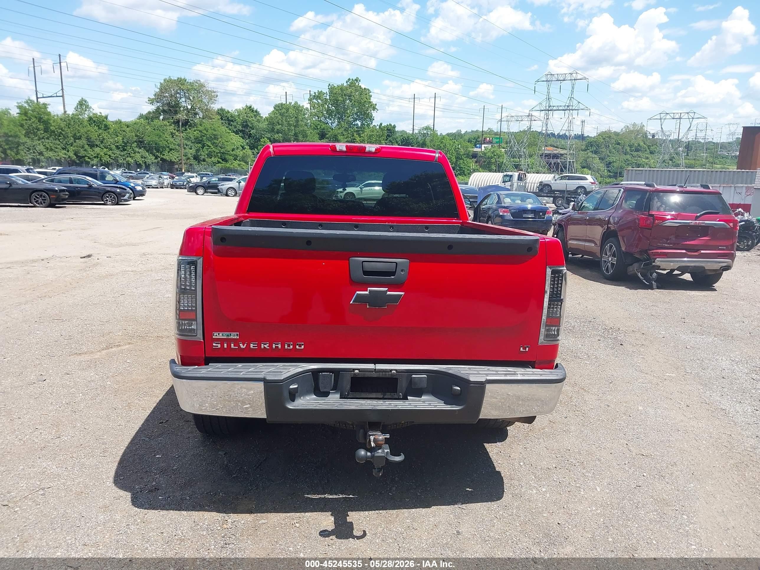 2011 Chevrolet Silverado 1500 Lt Red vin: 1GCPKSE35BF136003