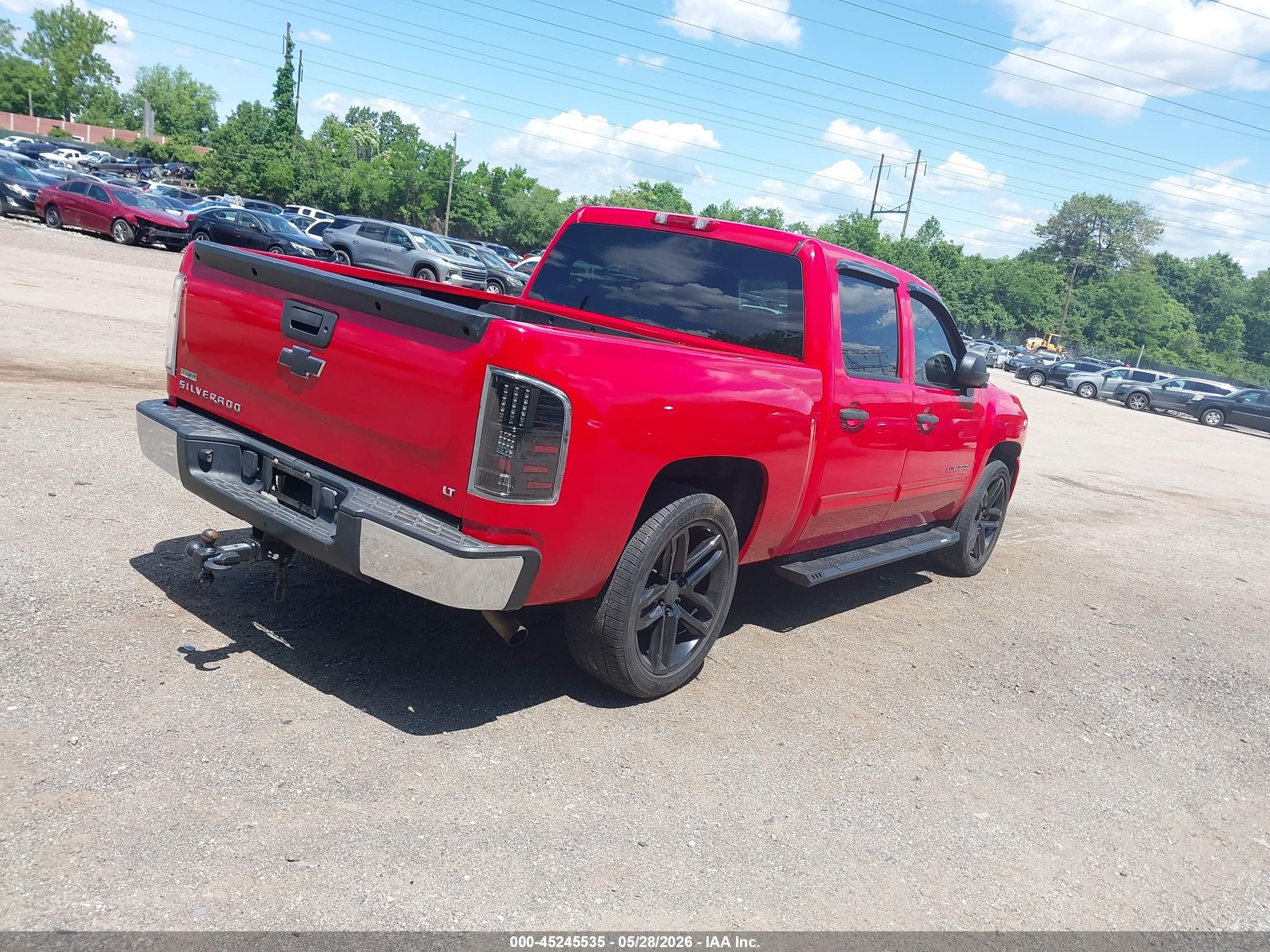2011 Chevrolet Silverado 1500 Lt Red vin: 1GCPKSE35BF136003