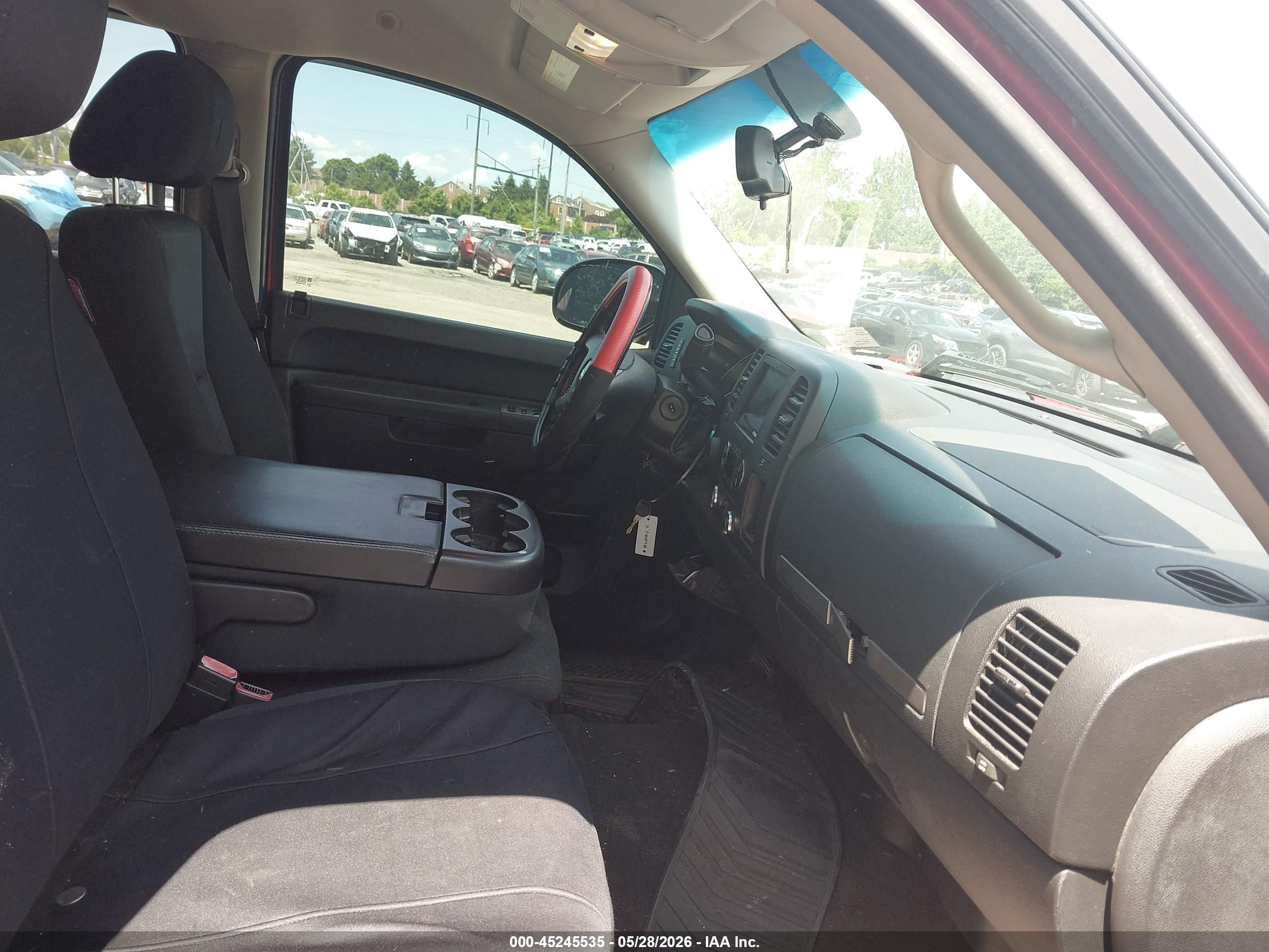 2011 Chevrolet Silverado 1500 Lt Red vin: 1GCPKSE35BF136003