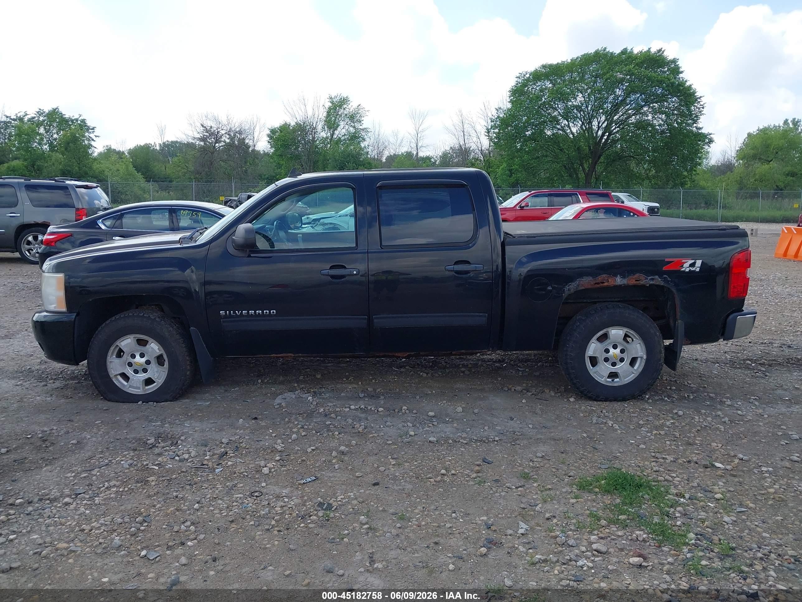 2011 Chevrolet Silverado 1500 Lt Черный vin: 1GCPKSE3XBF148518