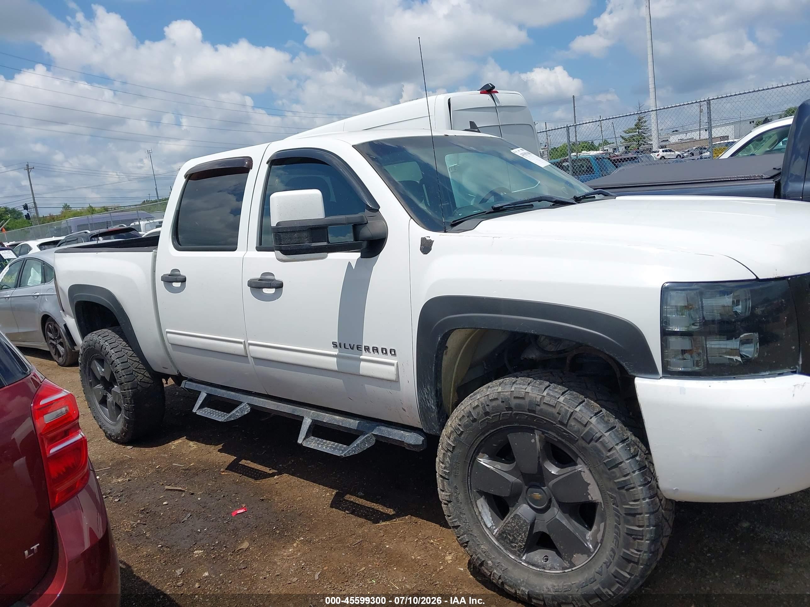 2012 Chevrolet Silverado 1500 Lt White vin: 1GCPKSE70CF186196