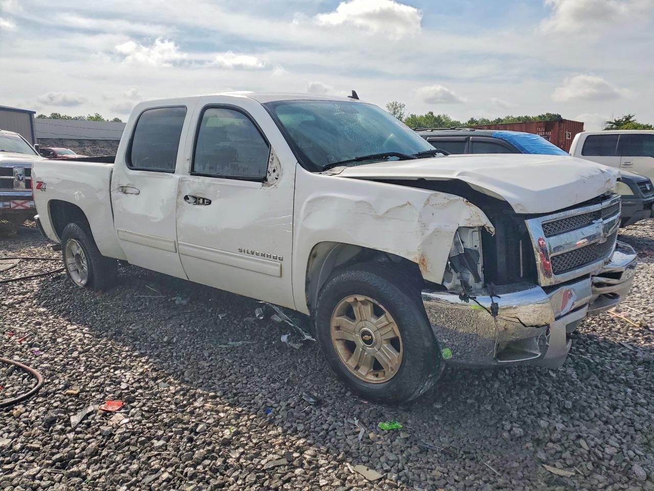 2012 Chevrolet Silverado K1500 Lt Белый vin: 1GCPKSE78CF120009