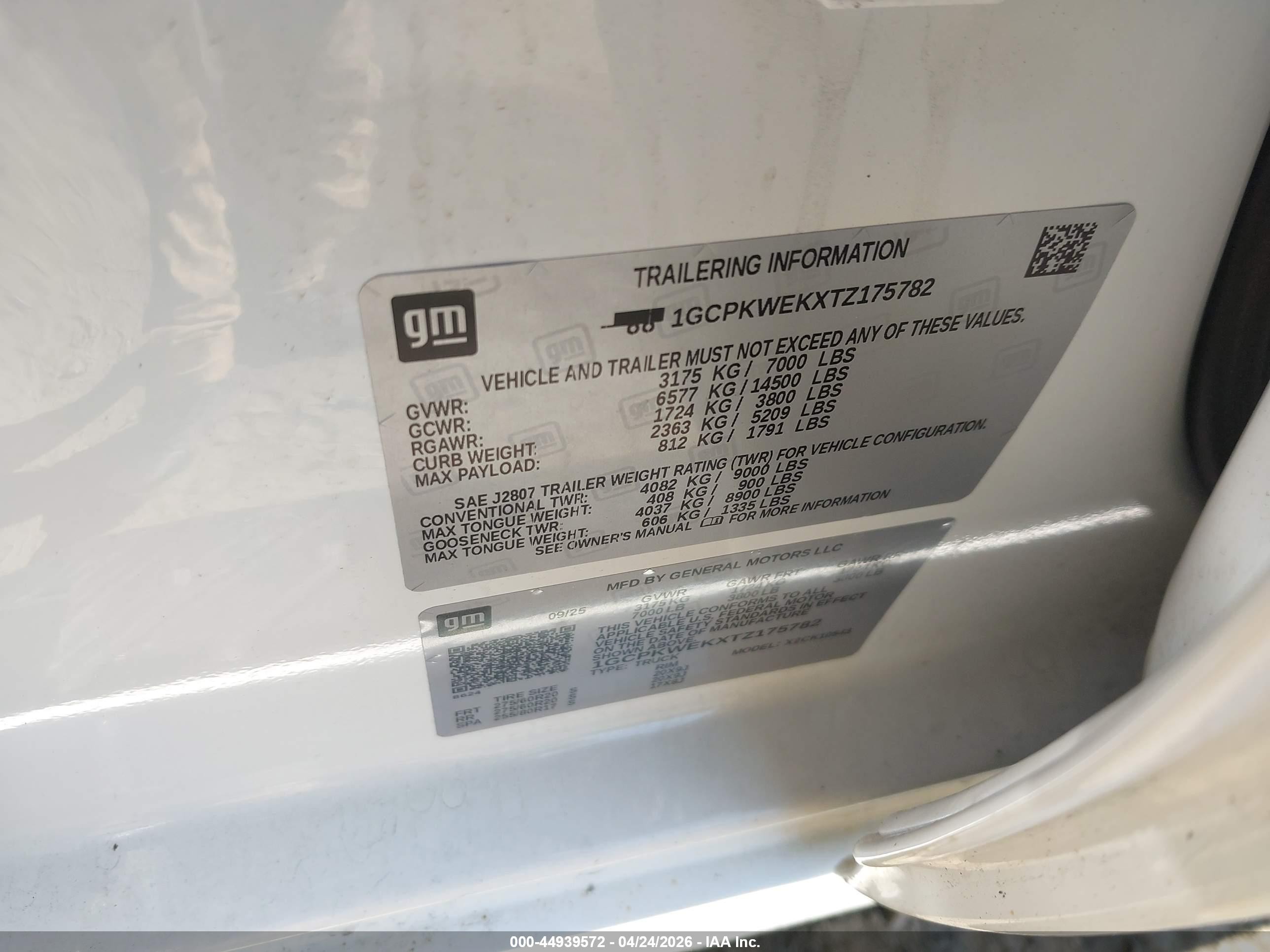 2026 Chevrolet Silverado 1500 4wd  Short Bed Rst Белый vin: 1GCPKWEKXTZ175782