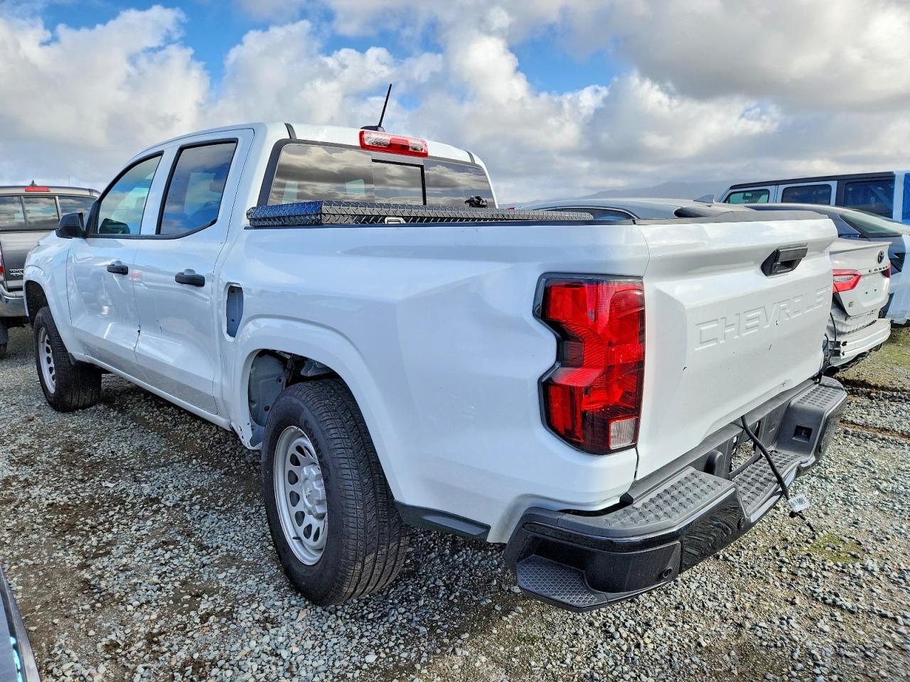 2025 Chevrolet Colorado White vin: 1GCPSBEK2S1210949