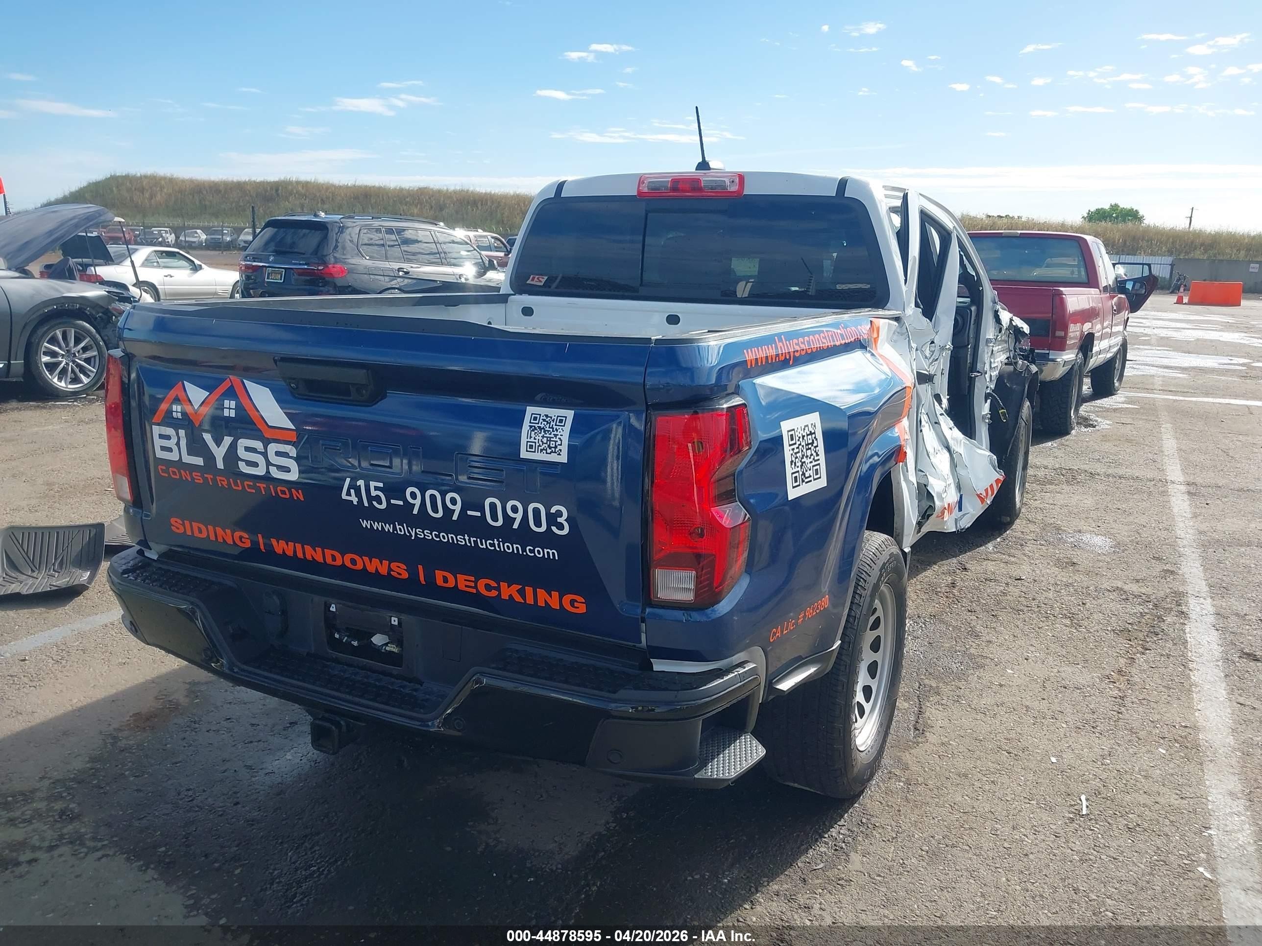 2024 Chevrolet Colorado 2wd Wt White vin: 1GCPSBEKXR1111905