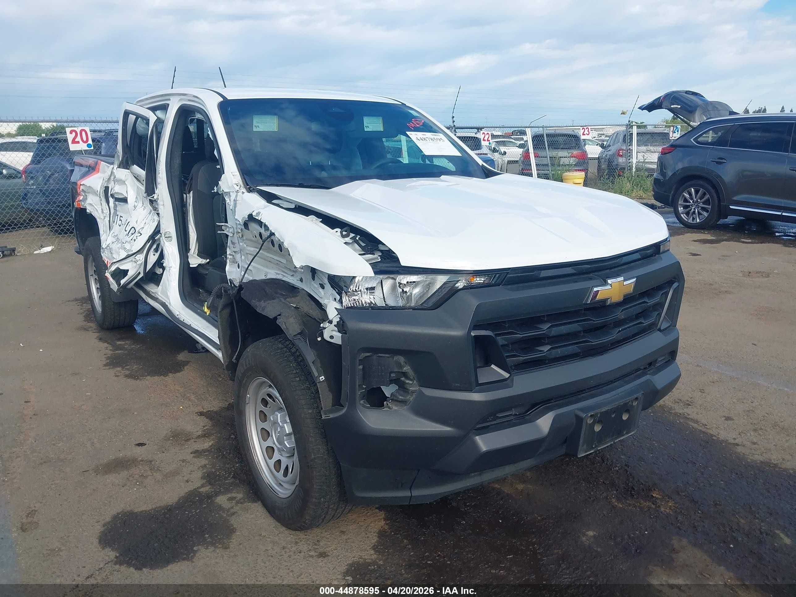 2024 Chevrolet Colorado 2wd Wt White vin: 1GCPSBEKXR1111905