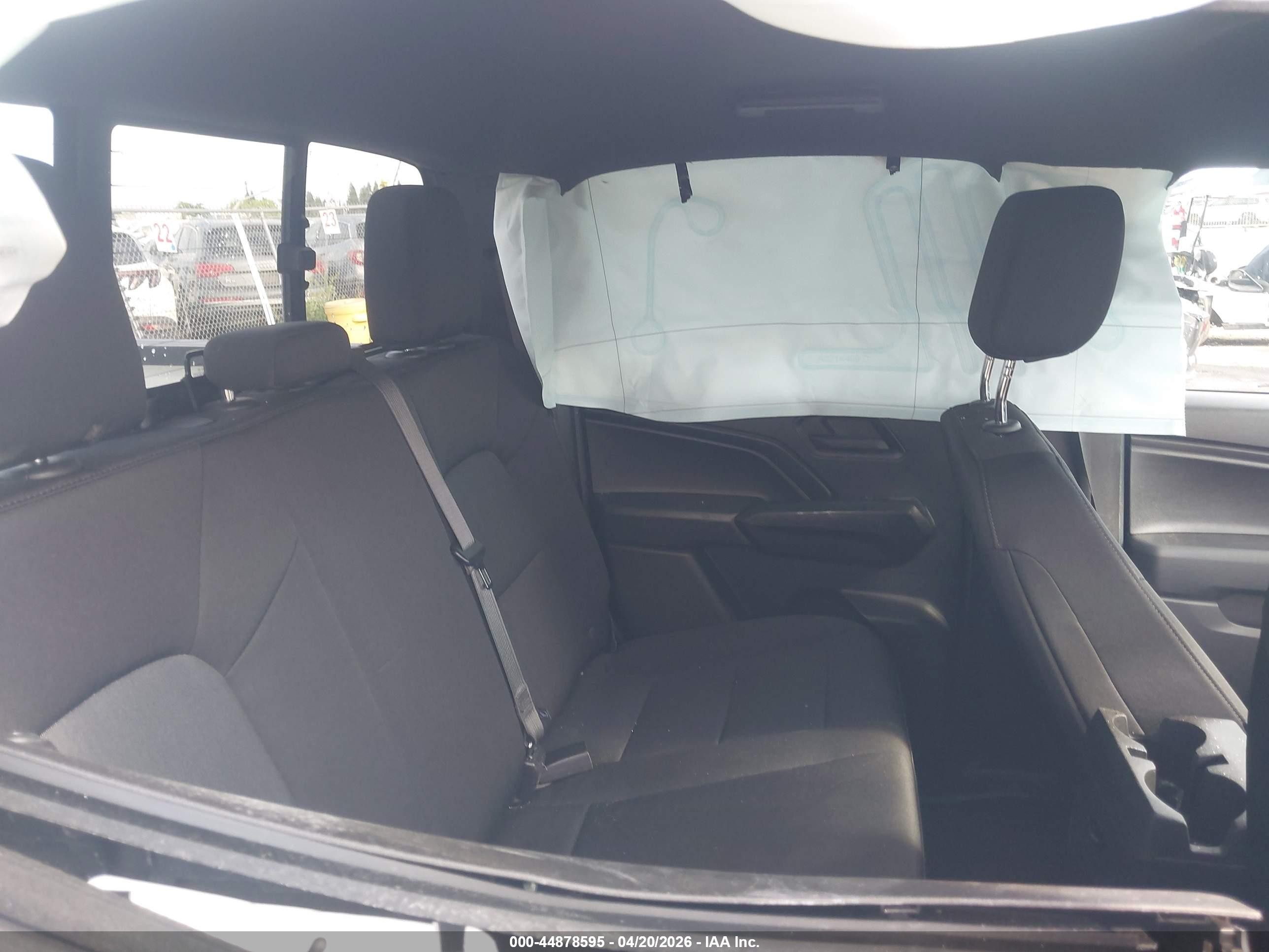 2024 Chevrolet Colorado 2wd Wt White vin: 1GCPSBEKXR1111905