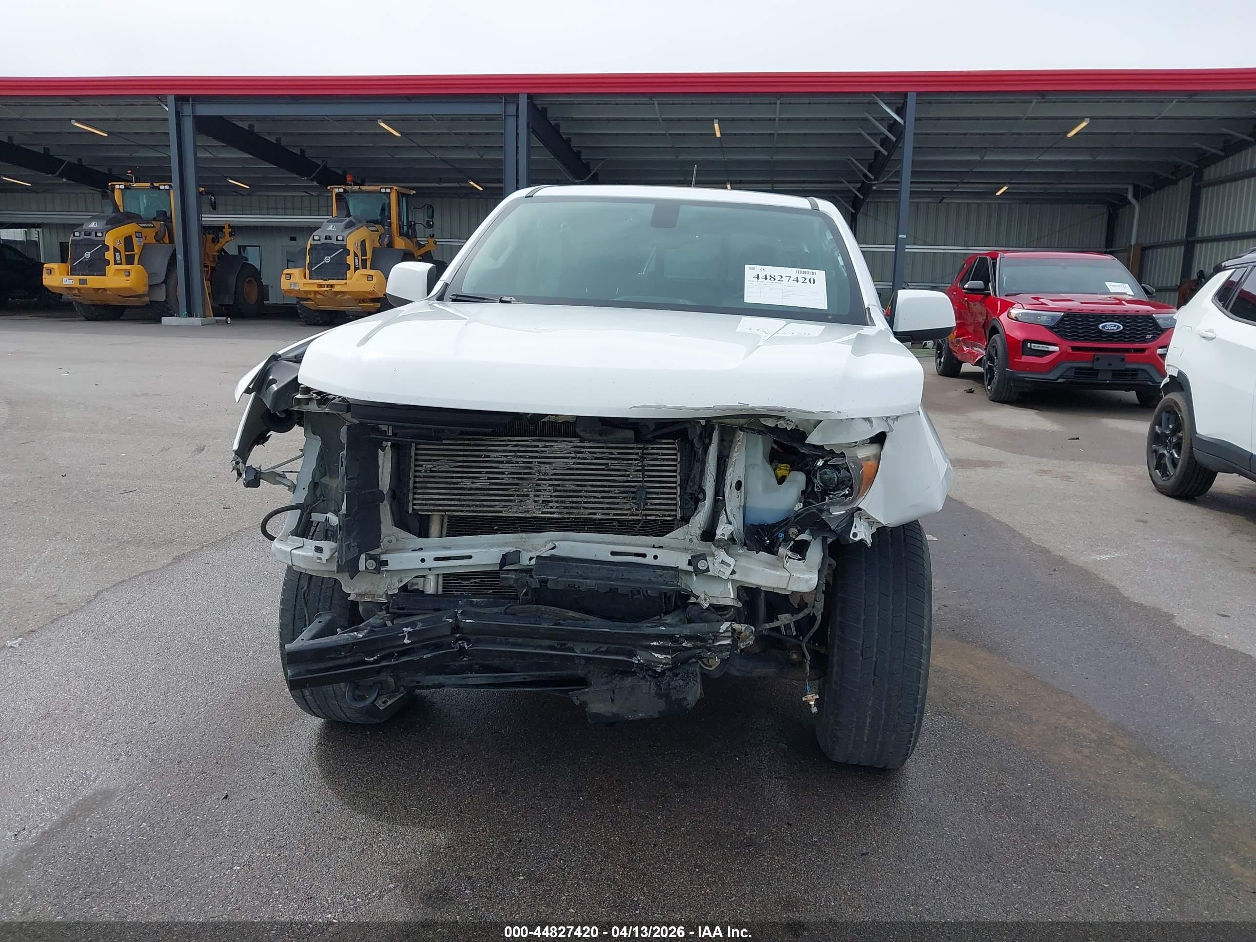 2016 Chevrolet Colorado Z71 Белый vin: 1GCPTDE10G1354653