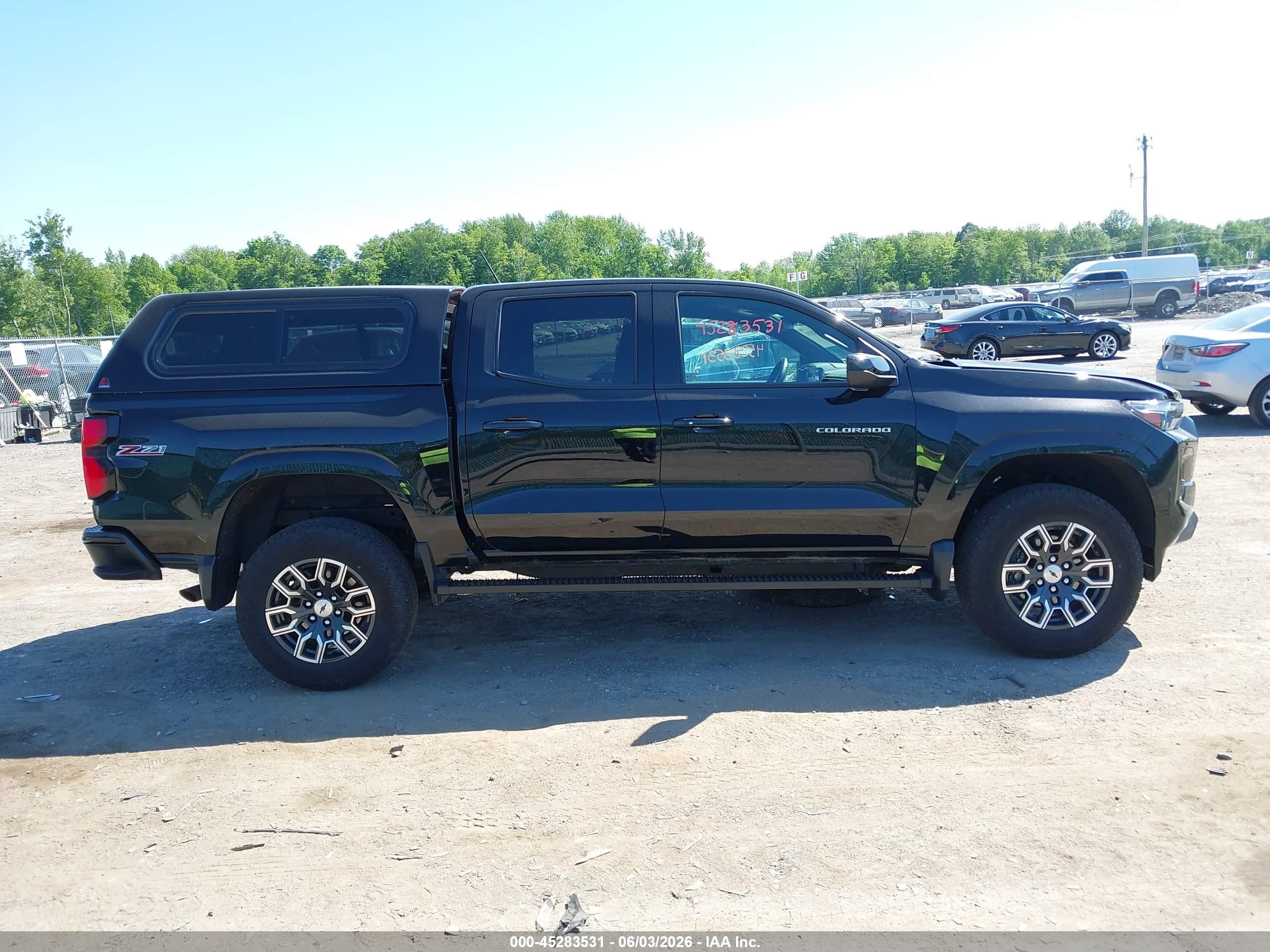 2024 Chevrolet Colorado 4wd Z71 Black vin: 1GCPTDEK9R1156262