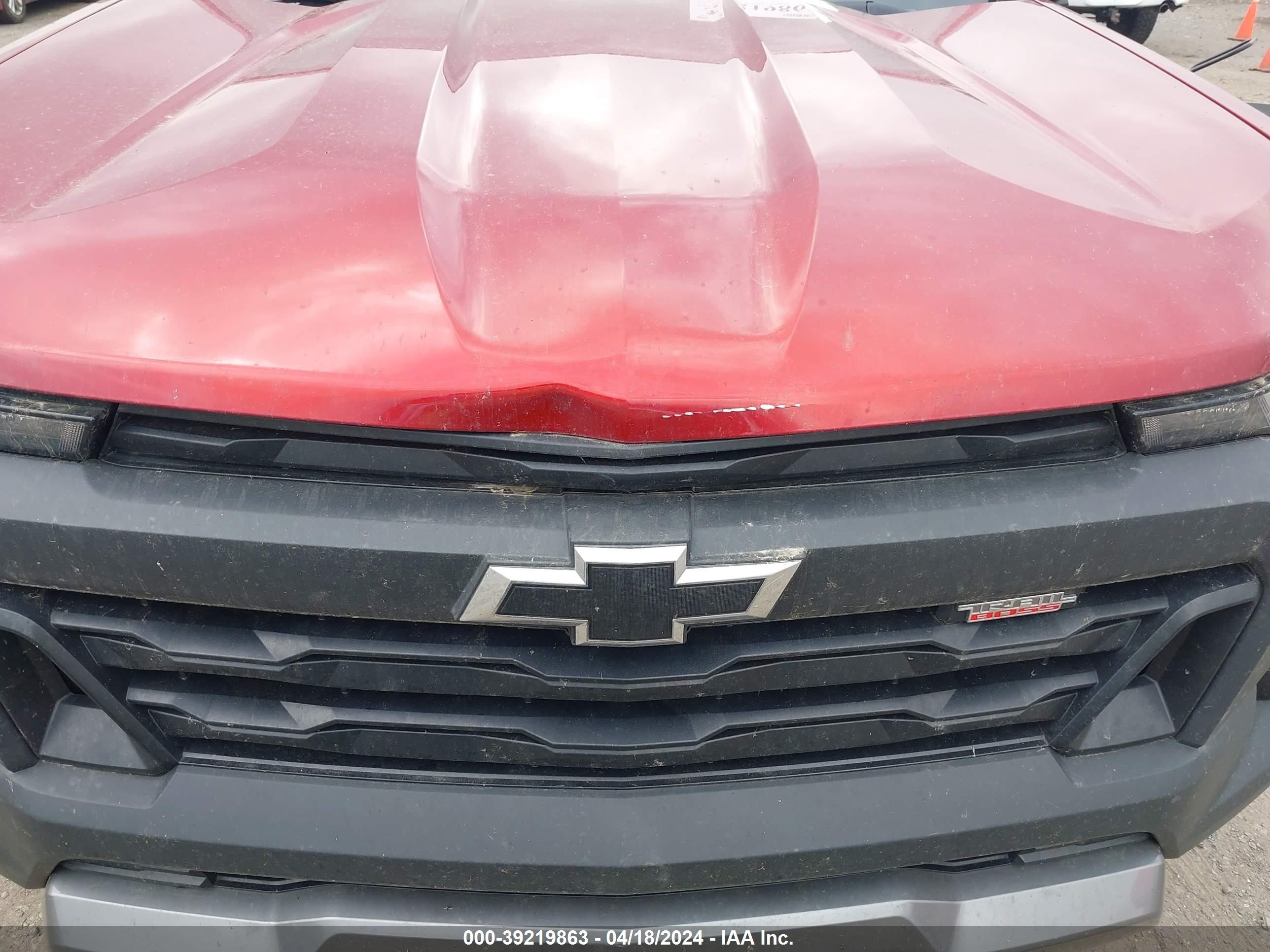 2023 Chevrolet Colorado 4wd  Short Box Trail Boss Red vin: 1GCPTEEK1P1201410