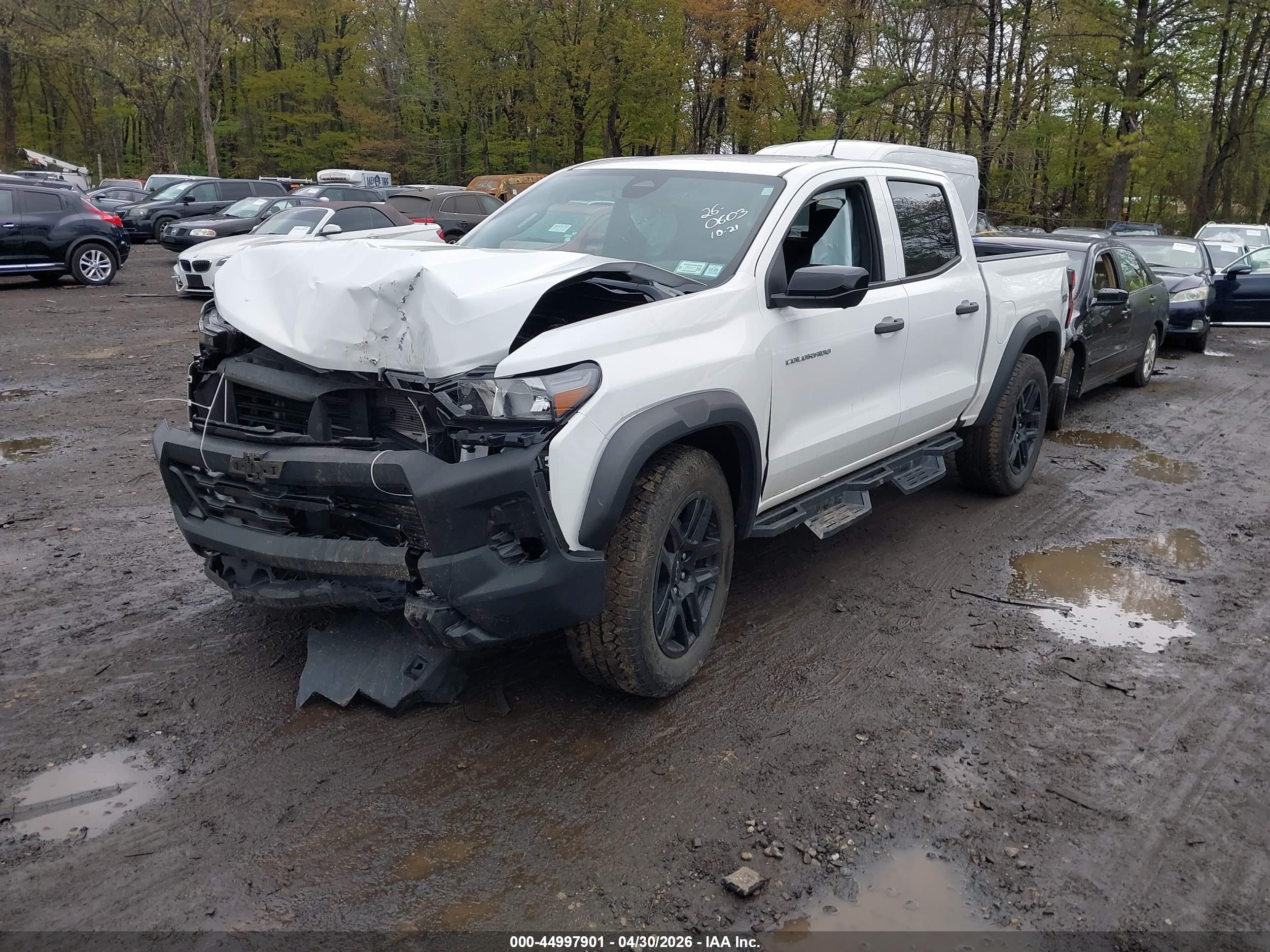 2024 Chevrolet Colorado 4wd Trail Boss White vin: 1GCPTEEK6R1121765