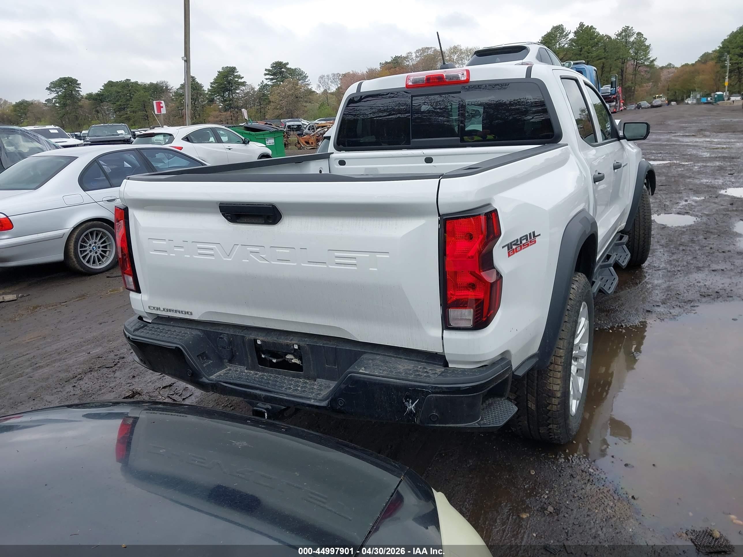 2024 Chevrolet Colorado 4wd Trail Boss White vin: 1GCPTEEK6R1121765