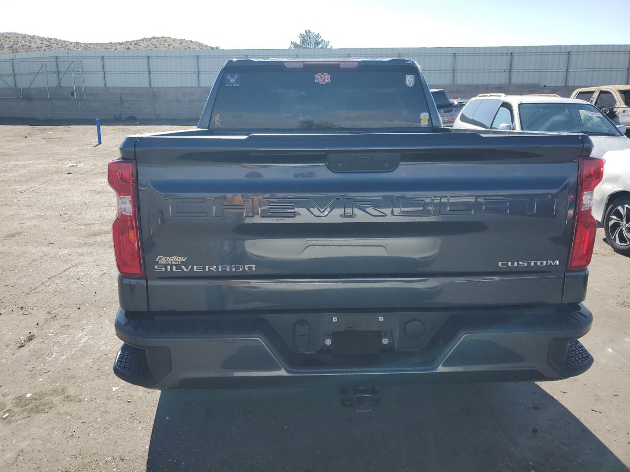 2022 Chevrolet Silverado Ltd C1500 Custom   Black vin: 1GCPWBEK9NZ106324