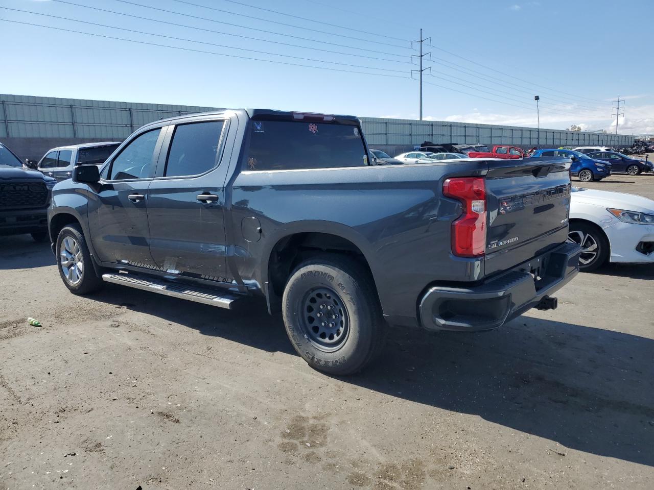 2022 Chevrolet Silverado Ltd C1500 Custom   Black vin: 1GCPWBEK9NZ106324