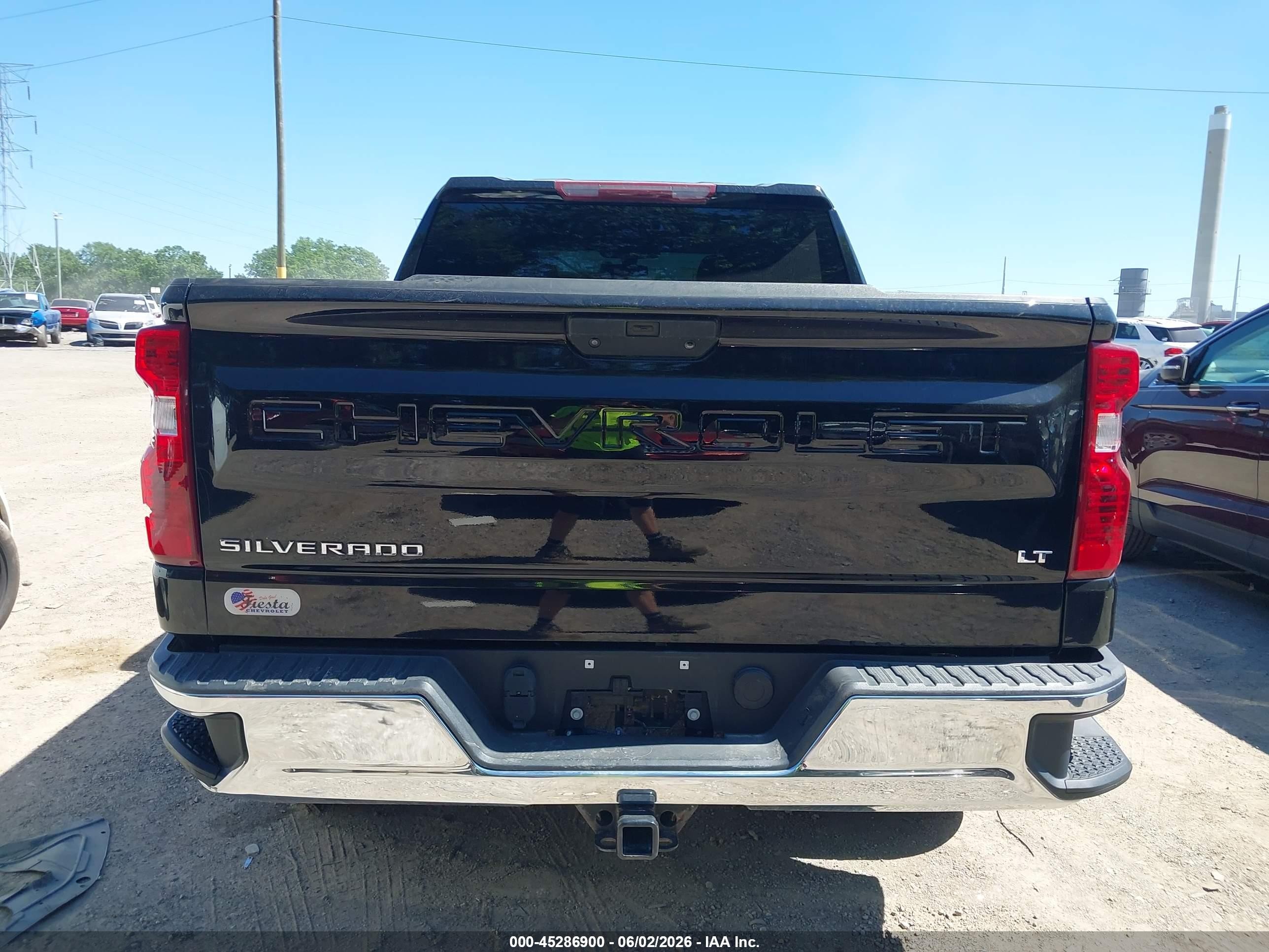 2021 Chevrolet Silverado 1500 2wd  Short Bed Lt Черный vin: 1GCPWCED0MZ396992