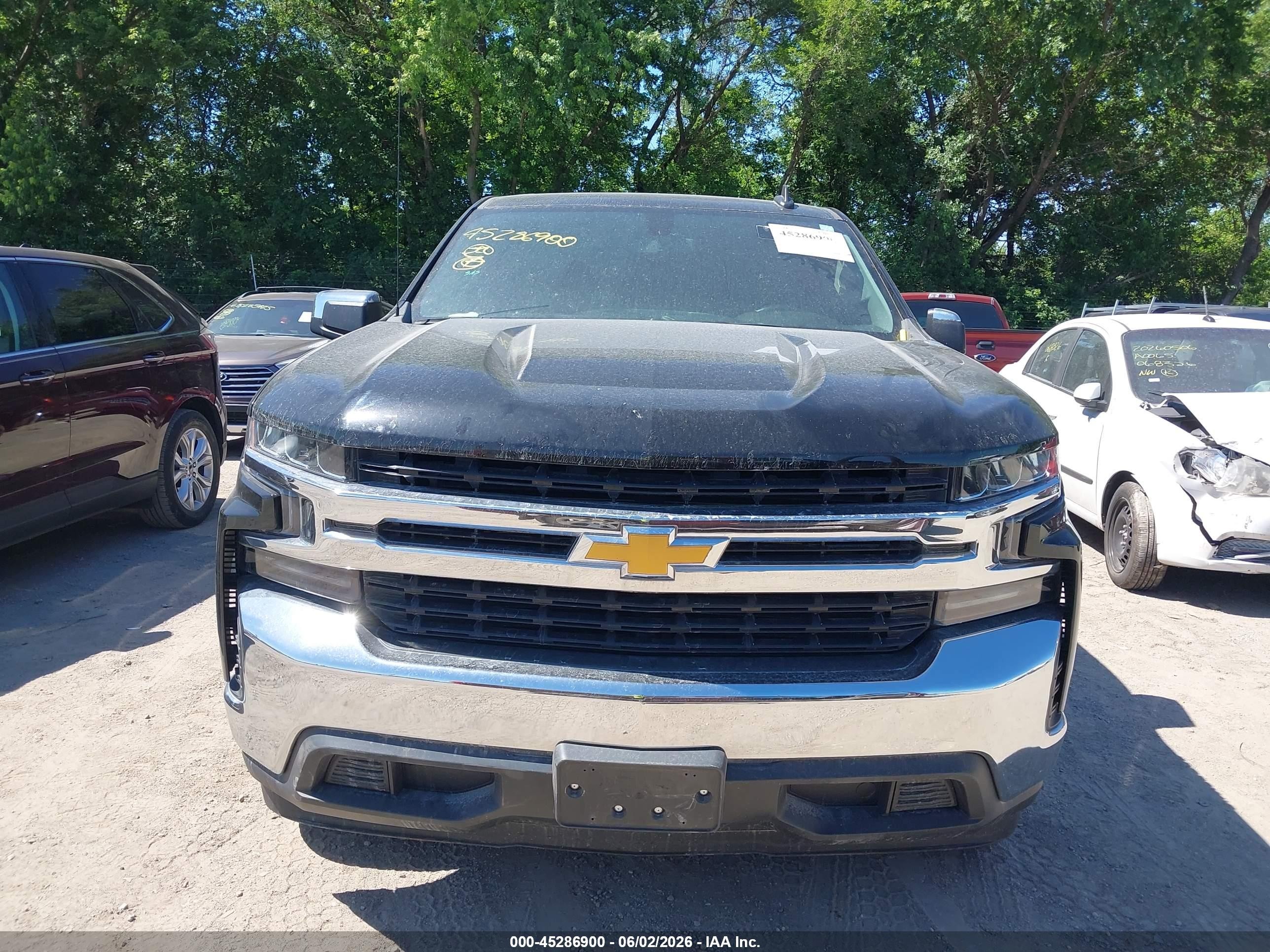 2021 Chevrolet Silverado 1500 2wd  Short Bed Lt Черный vin: 1GCPWCED0MZ396992
