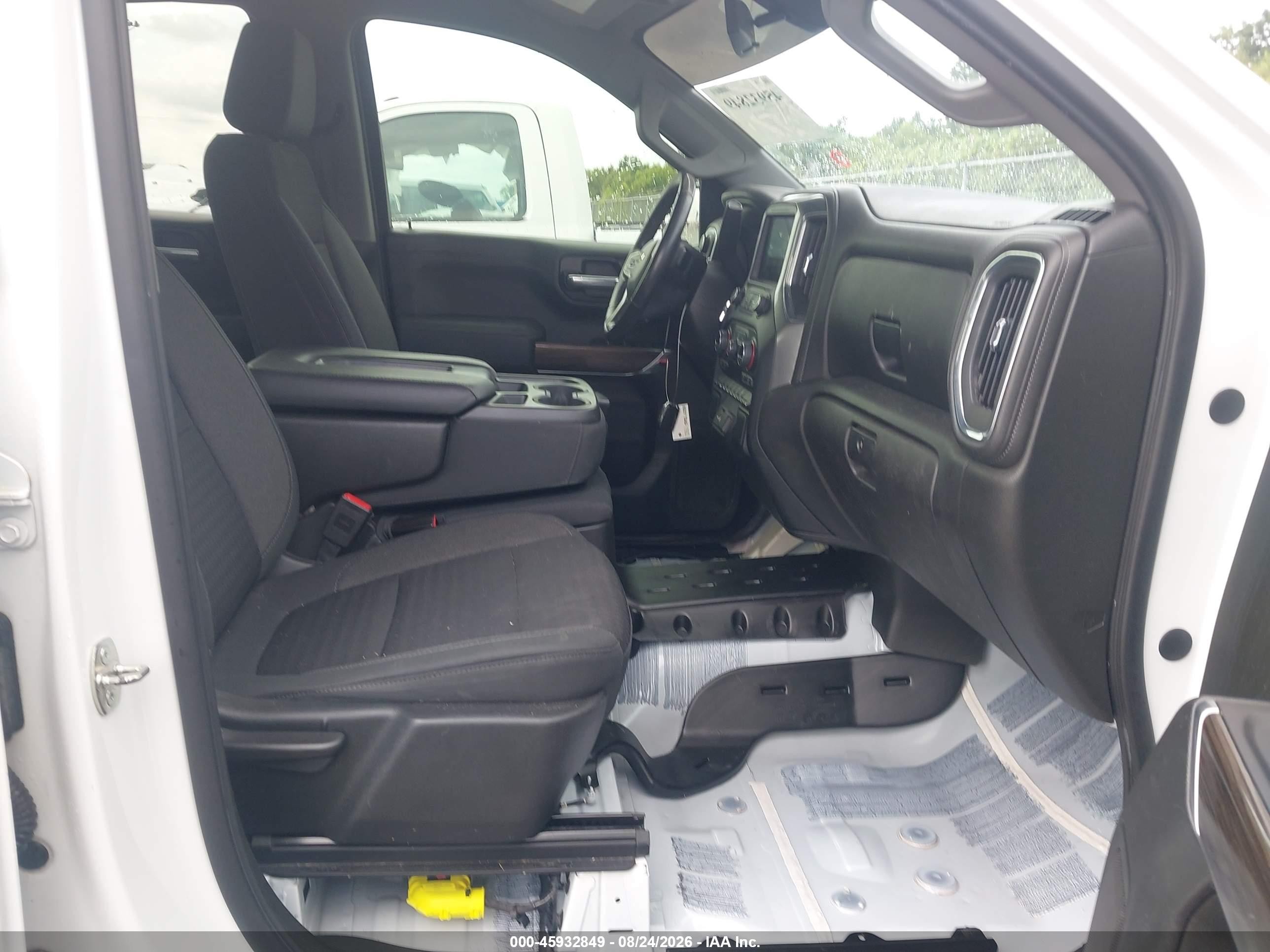 2020 Chevrolet Silverado 1500 White vin: 1GCPWCED2LZ173173