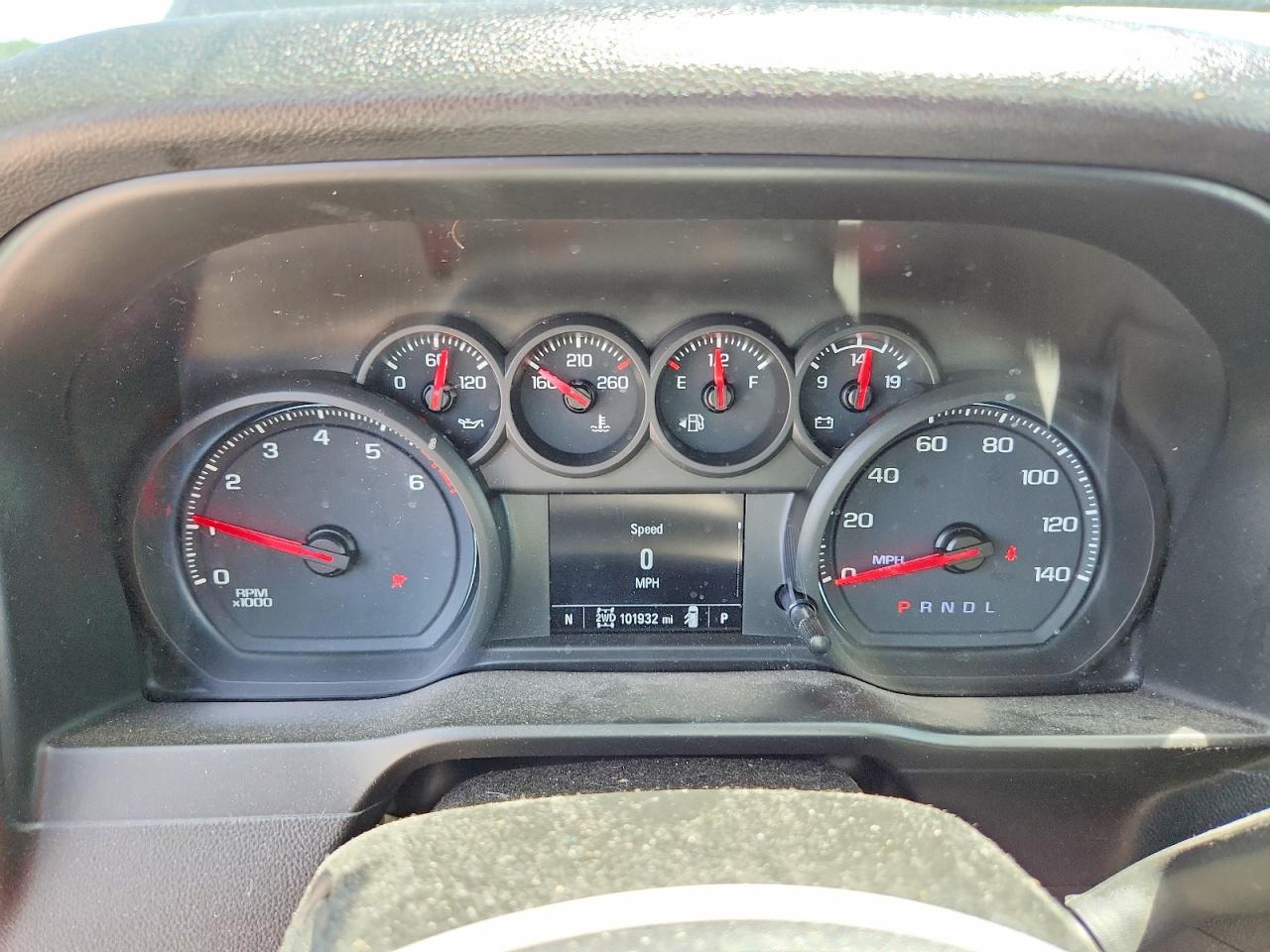 2020 Chevrolet Silverado K1500 Trail Boss Custom Black vin: 1GCPYCEF6LZ127647