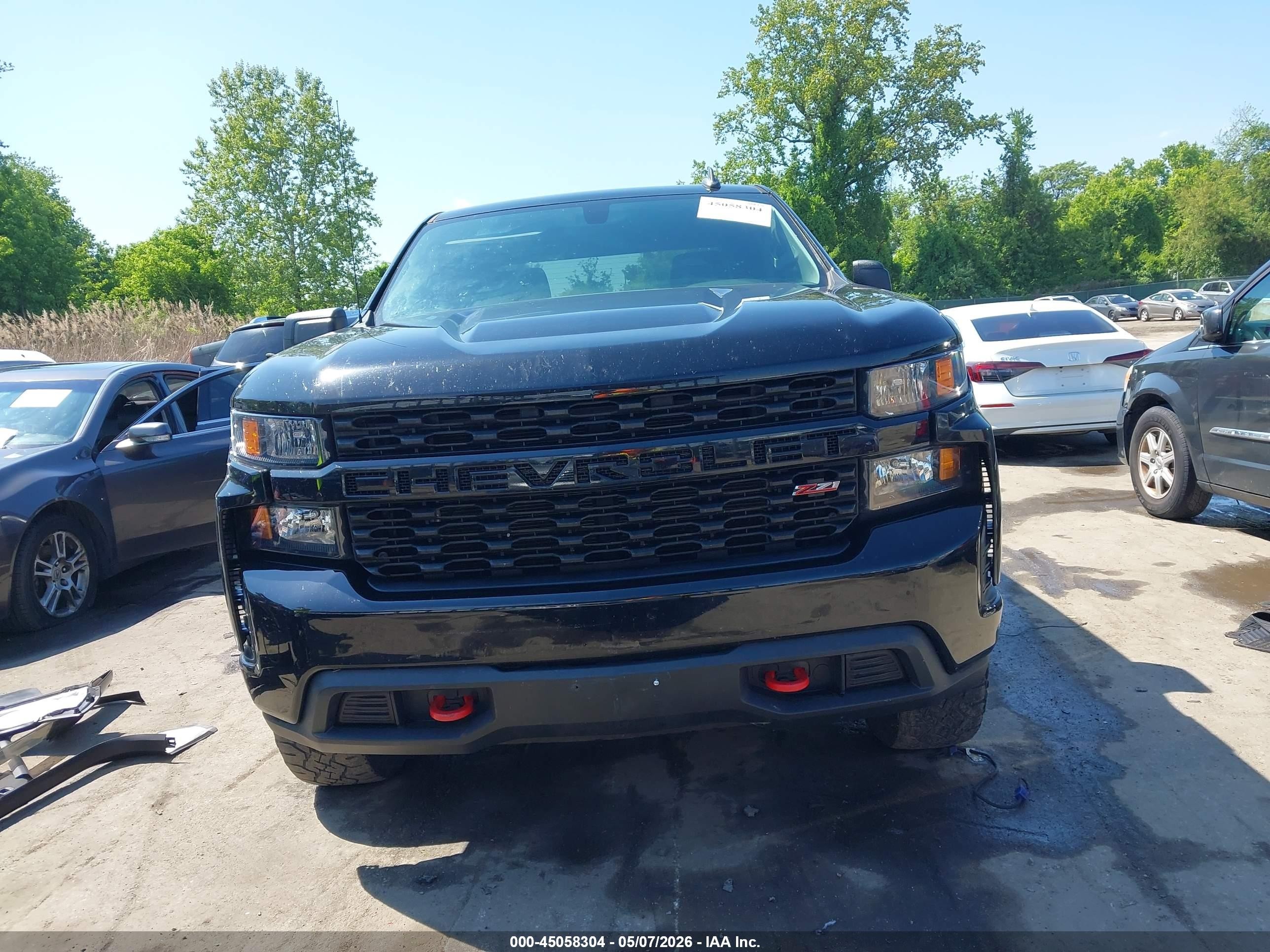 2020 Chevrolet Silverado 1500 4wd  Short Bed Custom Trail Boss Черный vin: 1GCPYCEF7LZ171205