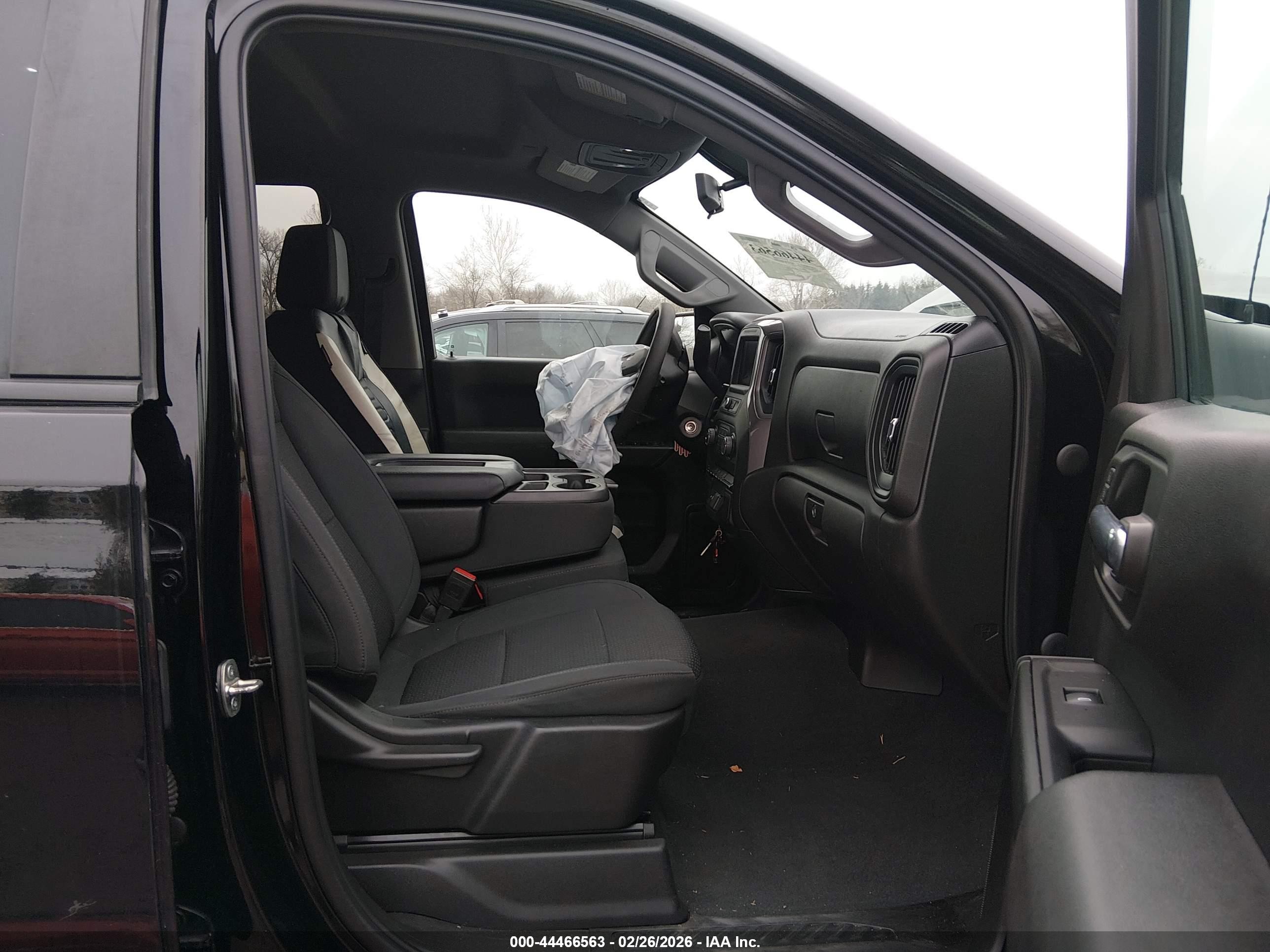 2021 Chevrolet Silverado 1500 4wd  Short Bed Custom Trail Boss Black vin: 1GCPYCEF8MZ254028