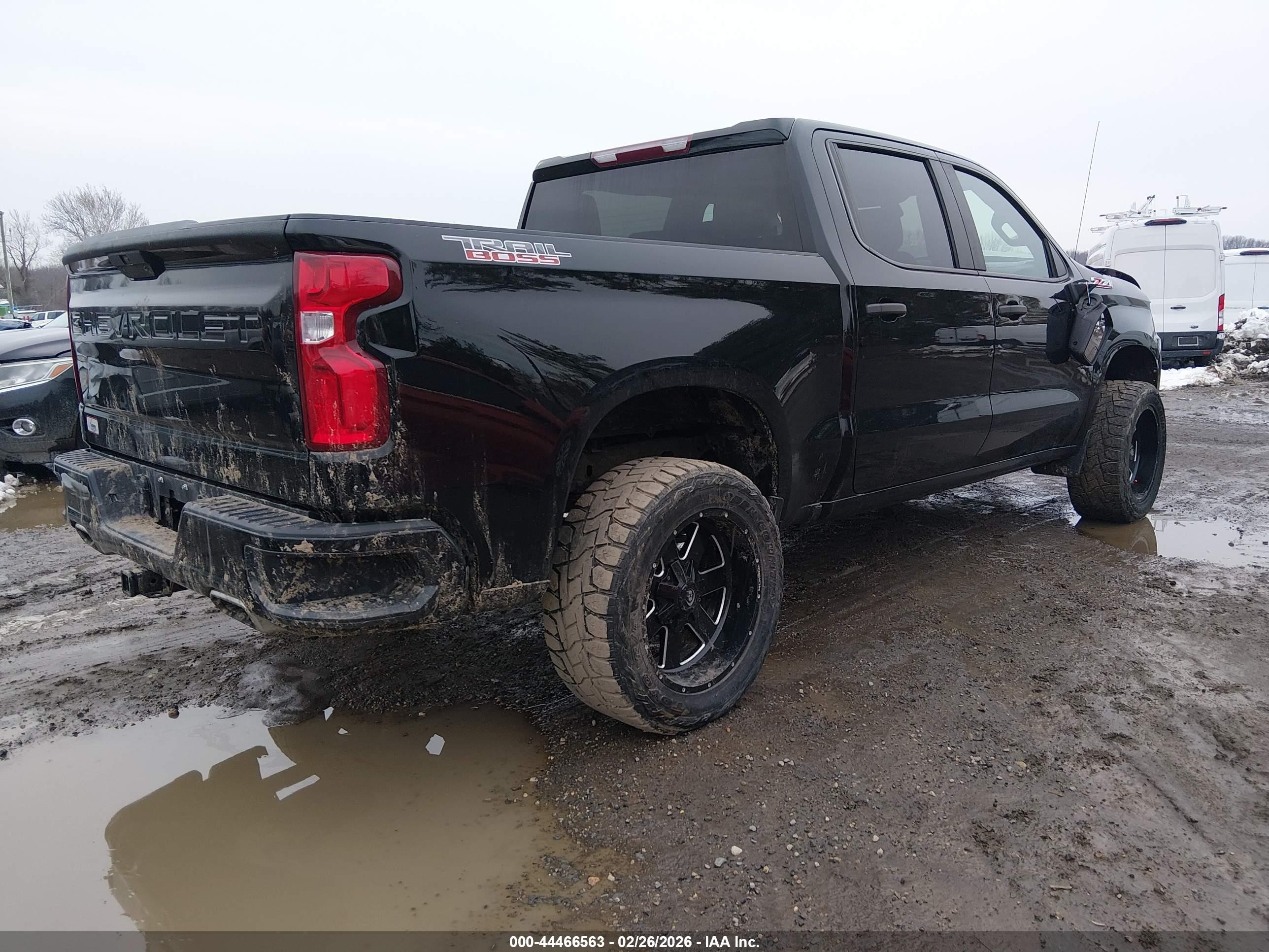 2021 Chevrolet Silverado 1500 4wd  Short Bed Custom Trail Boss Black vin: 1GCPYCEF8MZ254028