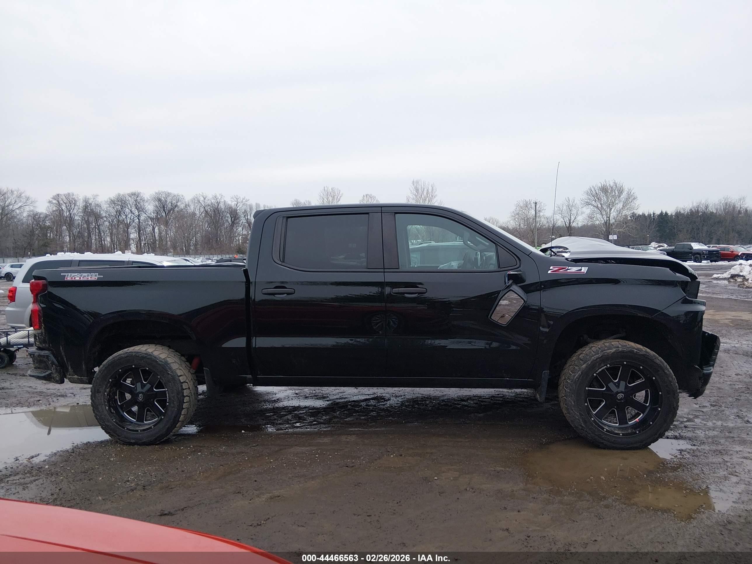 2021 Chevrolet Silverado 1500 4wd  Short Bed Custom Trail Boss Black vin: 1GCPYCEF8MZ254028