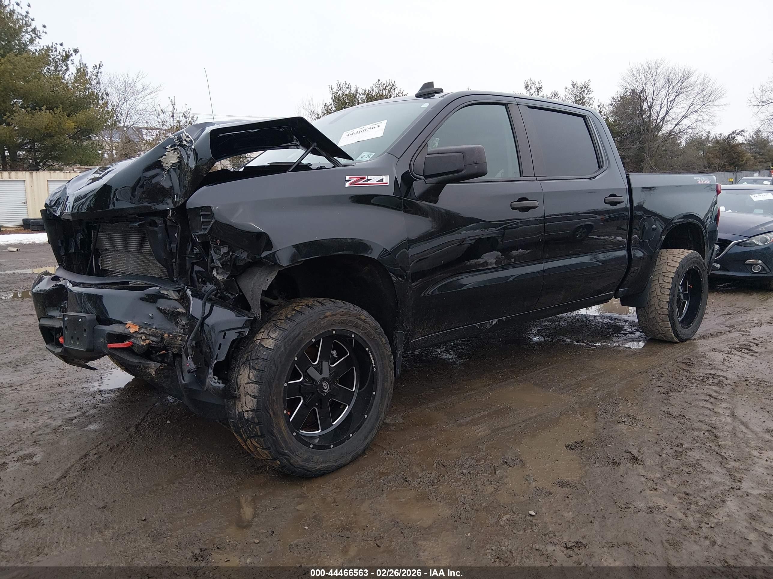 2021 Chevrolet Silverado 1500 4wd  Short Bed Custom Trail Boss Black vin: 1GCPYCEF8MZ254028