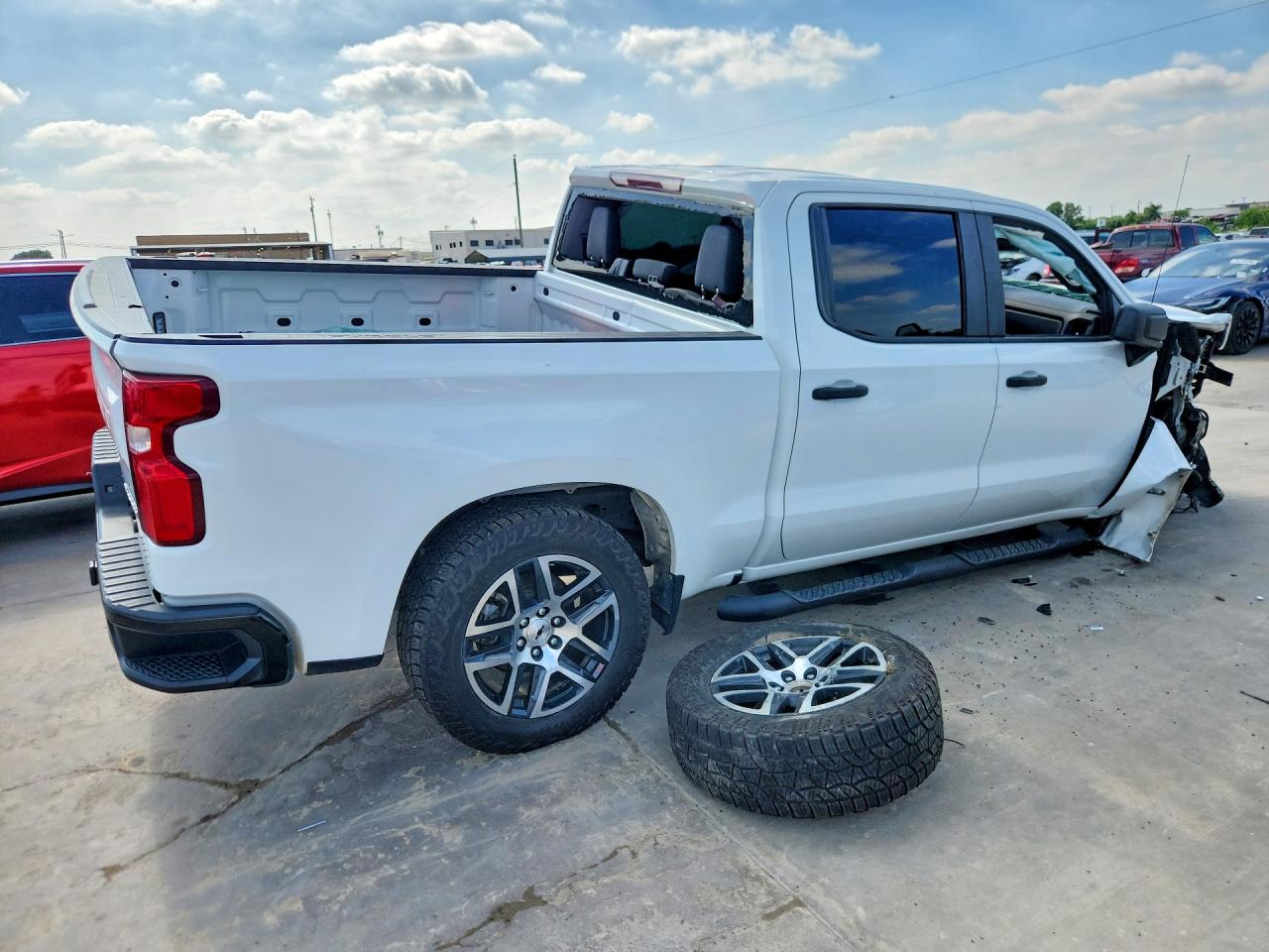2020 Chevrolet Silverado K1500 Trail Boss Custom White vin: 1GCPYCEF9LZ102046