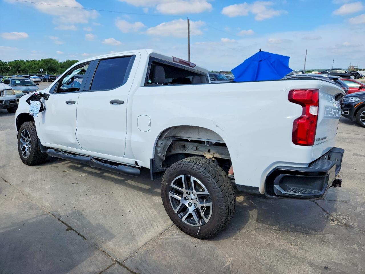 2020 Chevrolet Silverado K1500 Trail Boss Custom White vin: 1GCPYCEF9LZ102046