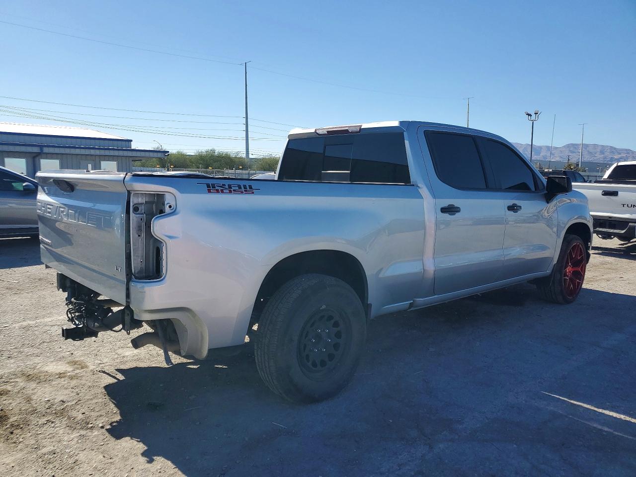 2021 Chevrolet Silverado K1500 Lt Trail Boss Silver vin: 1GCPYFED0MZ259479