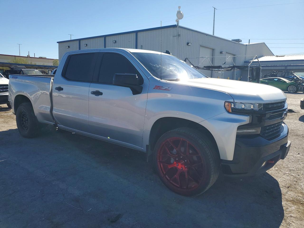 2021 Chevrolet Silverado K1500 Lt Trail Boss Silver vin: 1GCPYFED0MZ259479