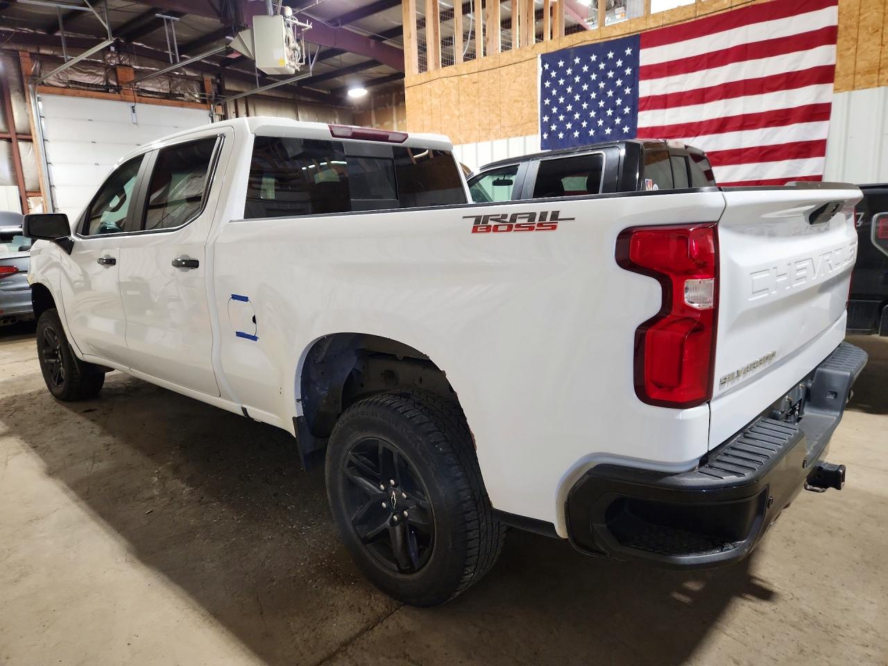 2019 Chevrolet Silverado K1500 Lt Trail Boss Белый vin: 1GCPYFED4KZ377807