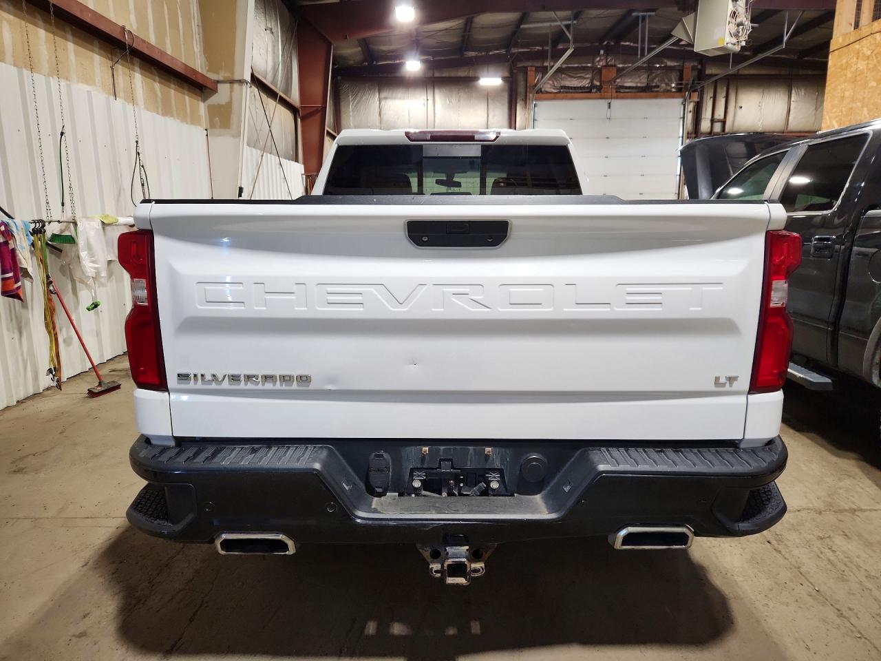 2019 Chevrolet Silverado K1500 Lt Trail Boss Белый vin: 1GCPYFED4KZ377807