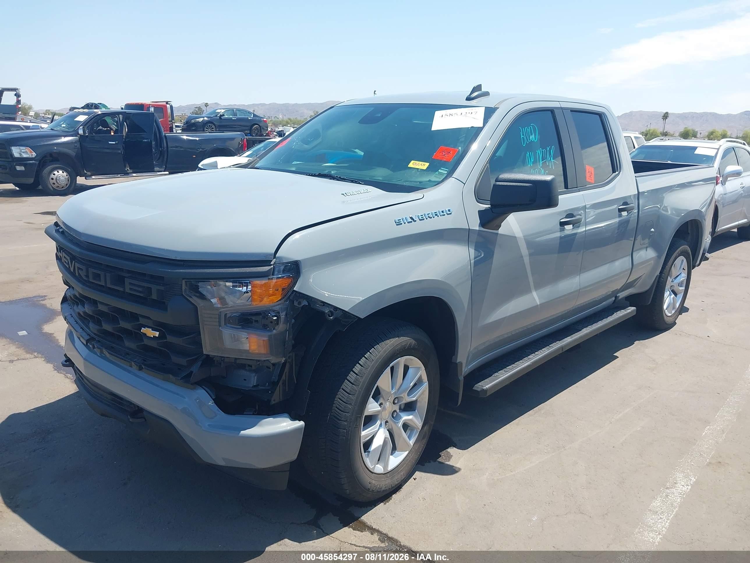 2025 Chevrolet Silverado 1500 2wd  Standard Bed Custom Gray vin: 1GCRABEK8SZ133940